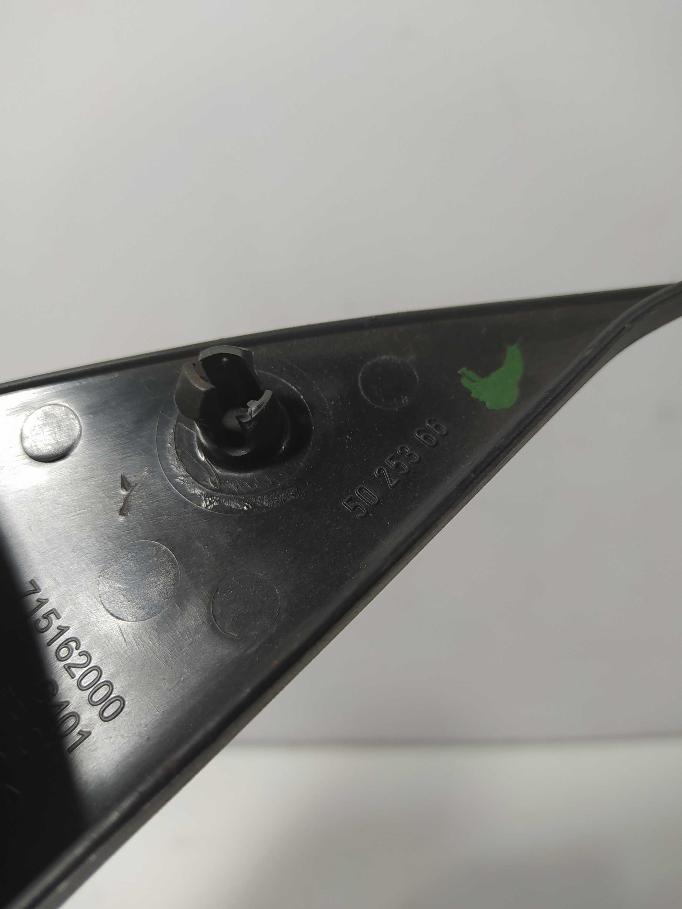 Acabamento Lateral Do Retrovisor Palio Economy 2009 Esquerdo Preto 1