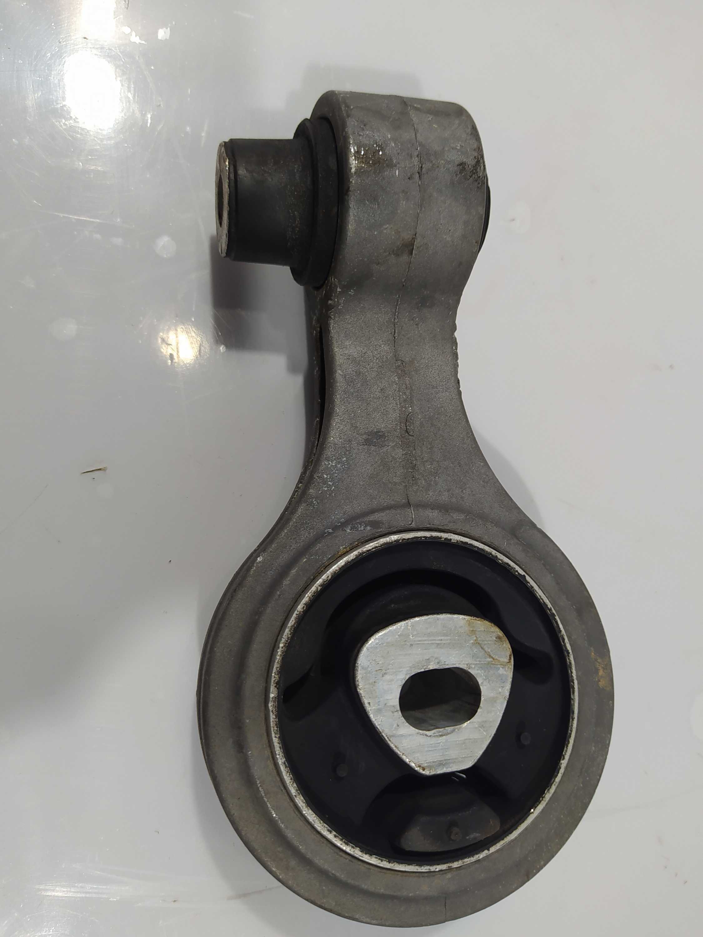 Coxim Inferior Do Motor Uno Fiorino 1.4 2010 A 2014 Original