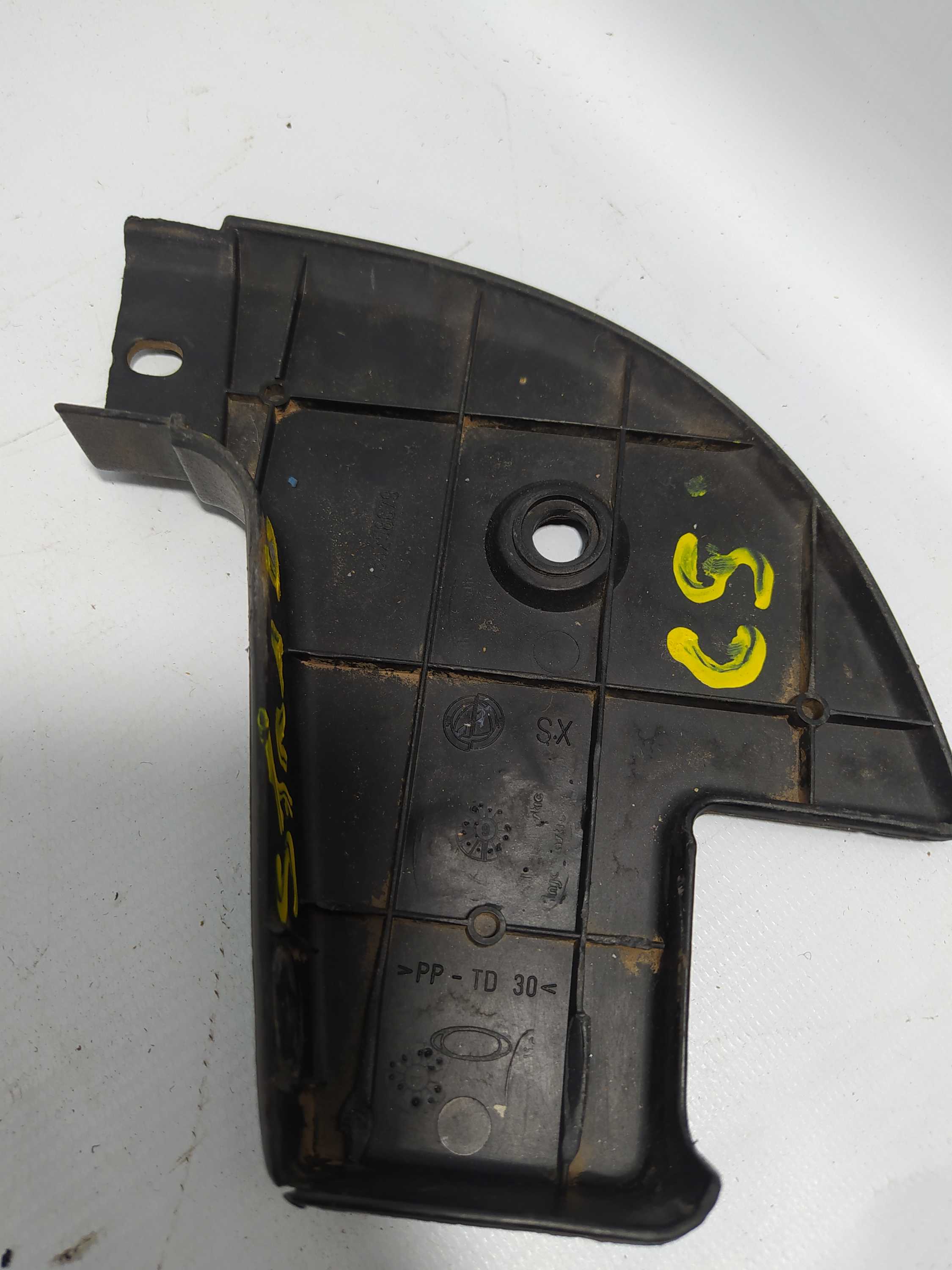 Acabamento Da Caçamba Fiat Strada Esquerdo 735258679 2