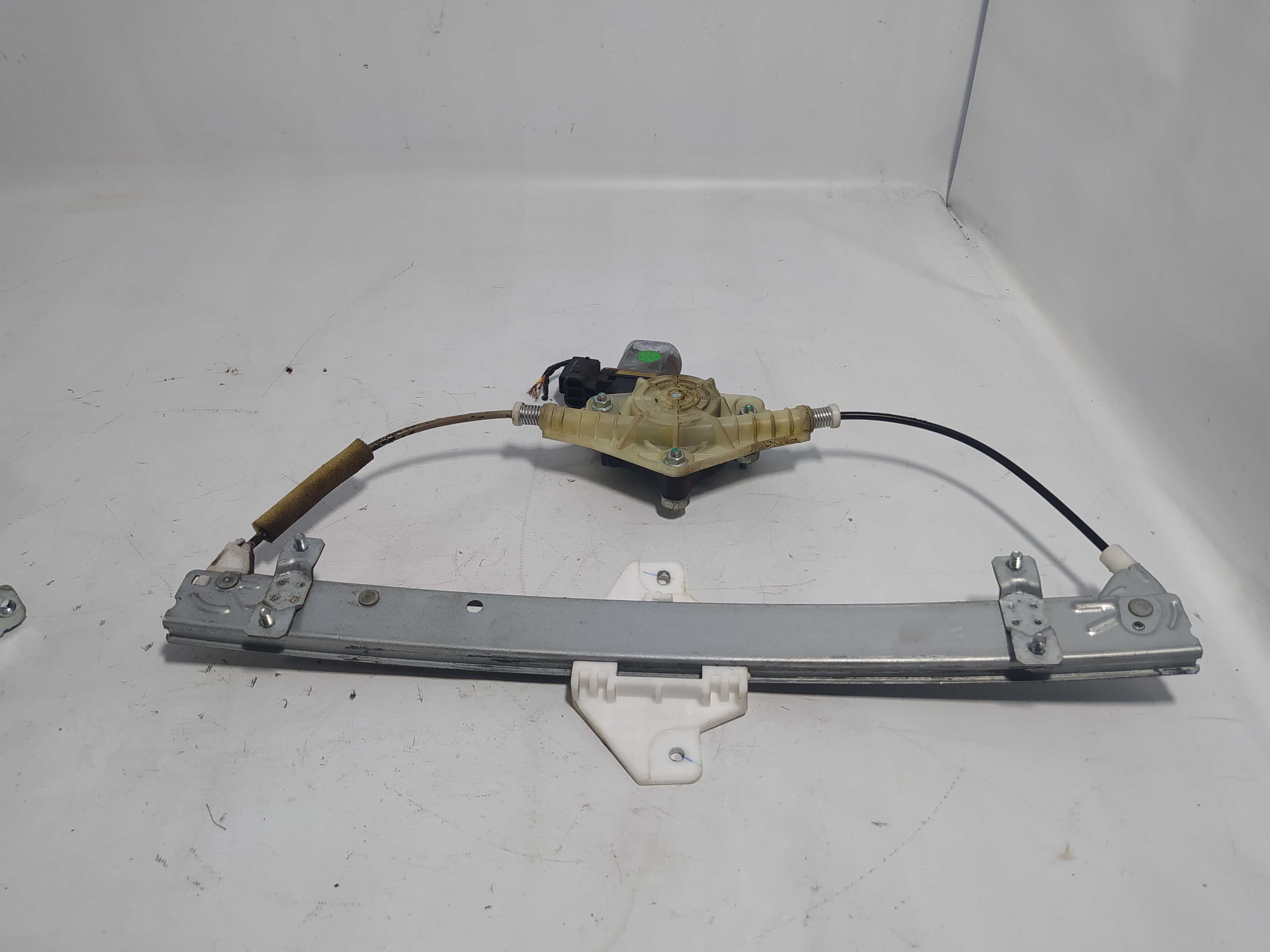 Máquina Vidro Elétrico Traseira Direita Hb20 83460-1s000