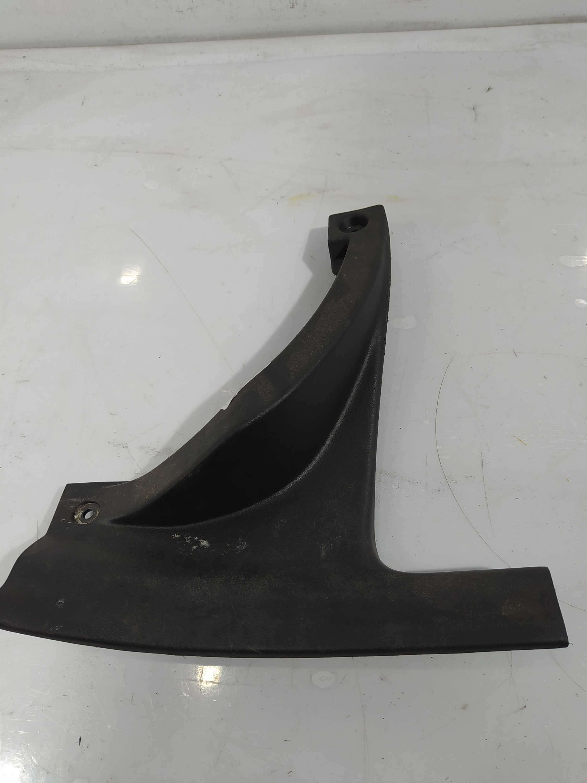 Soleira Lateral Hb20 2015 Direita