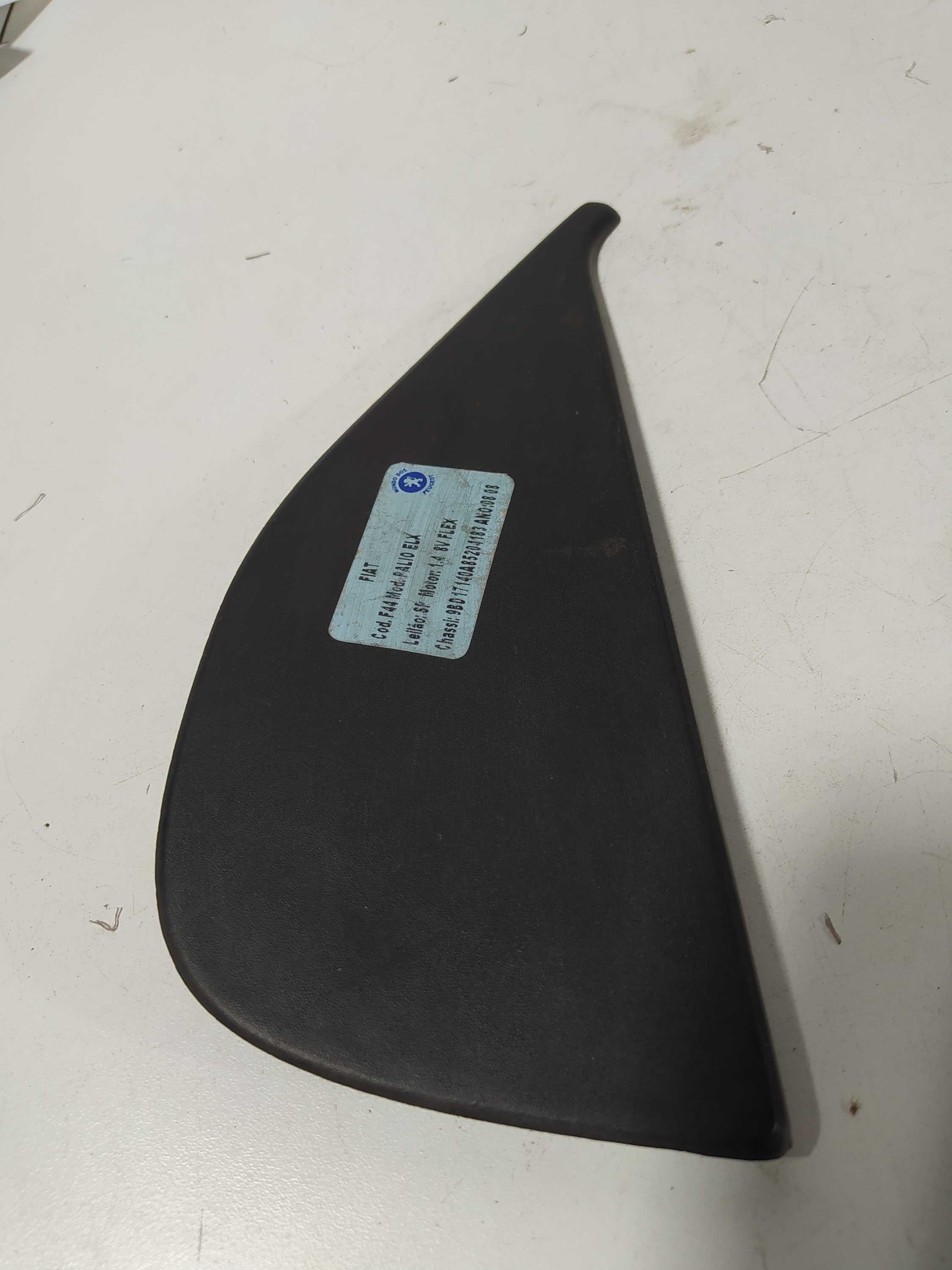 Acabamento De Porta Traseira Direito Fiat Palio 1