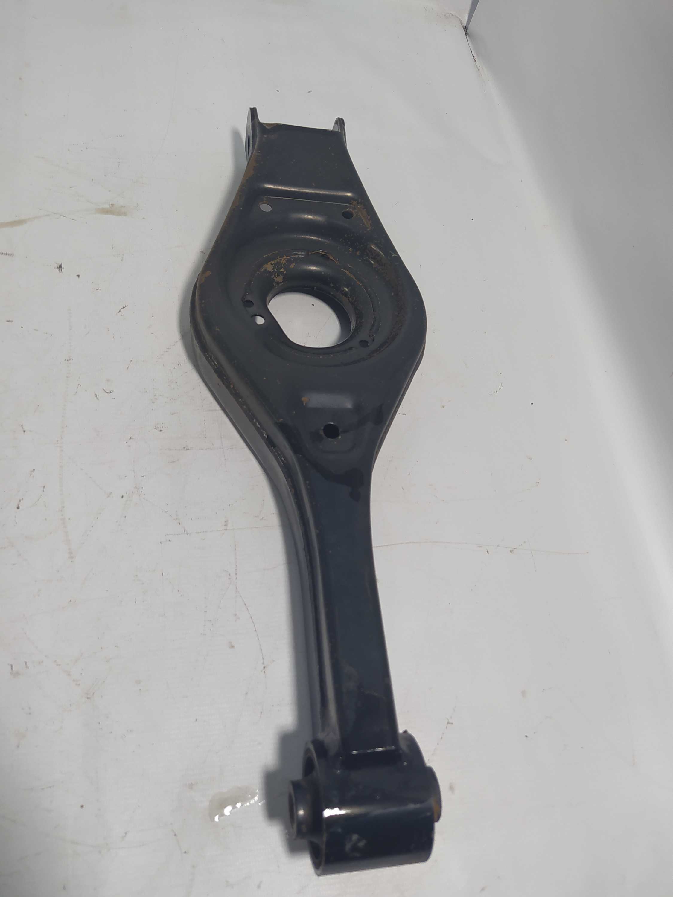 Bandeja Balança Suspensão Traseira Hyundai I30 2009 A 2012 1