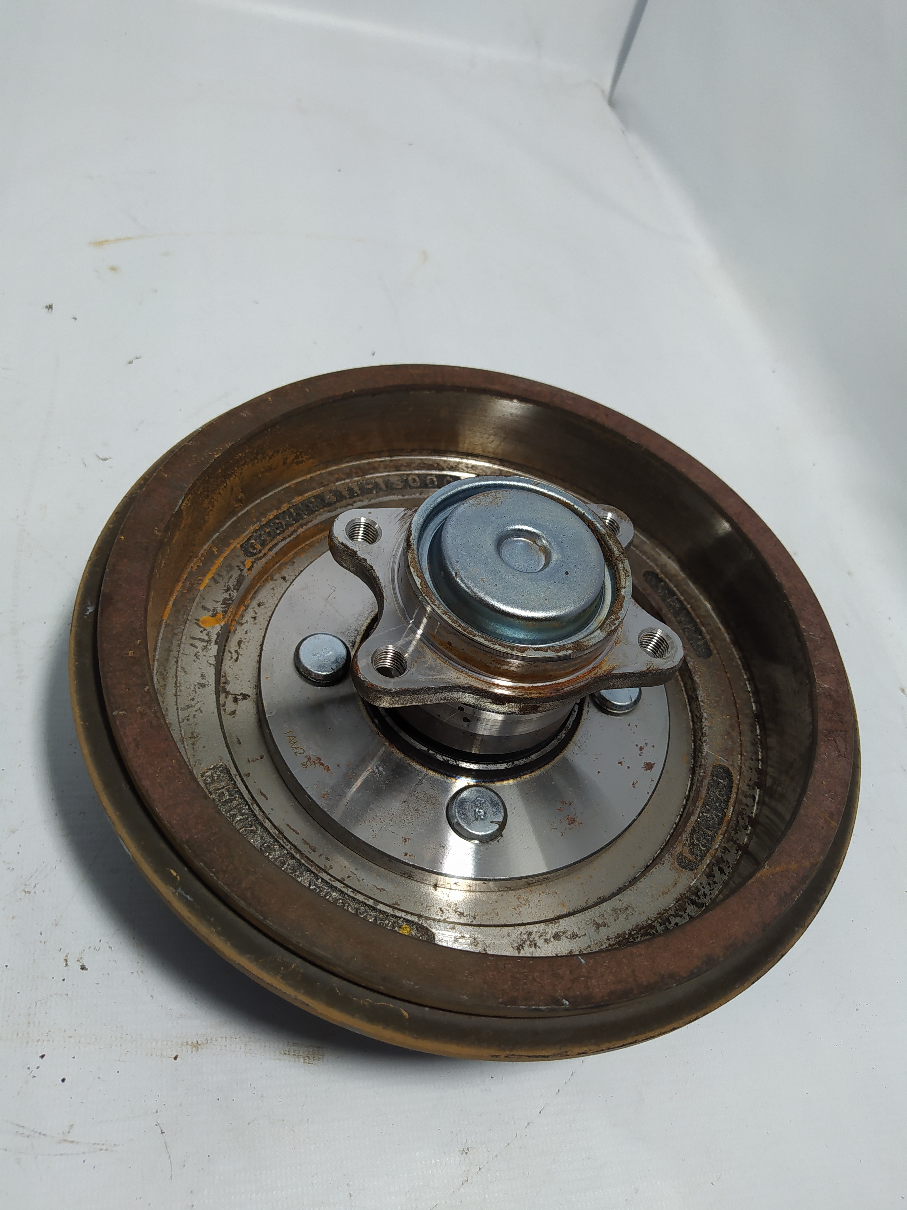 Tambor Traseiro Completo Hyundai Hb20s 2016 1.0 584111s000