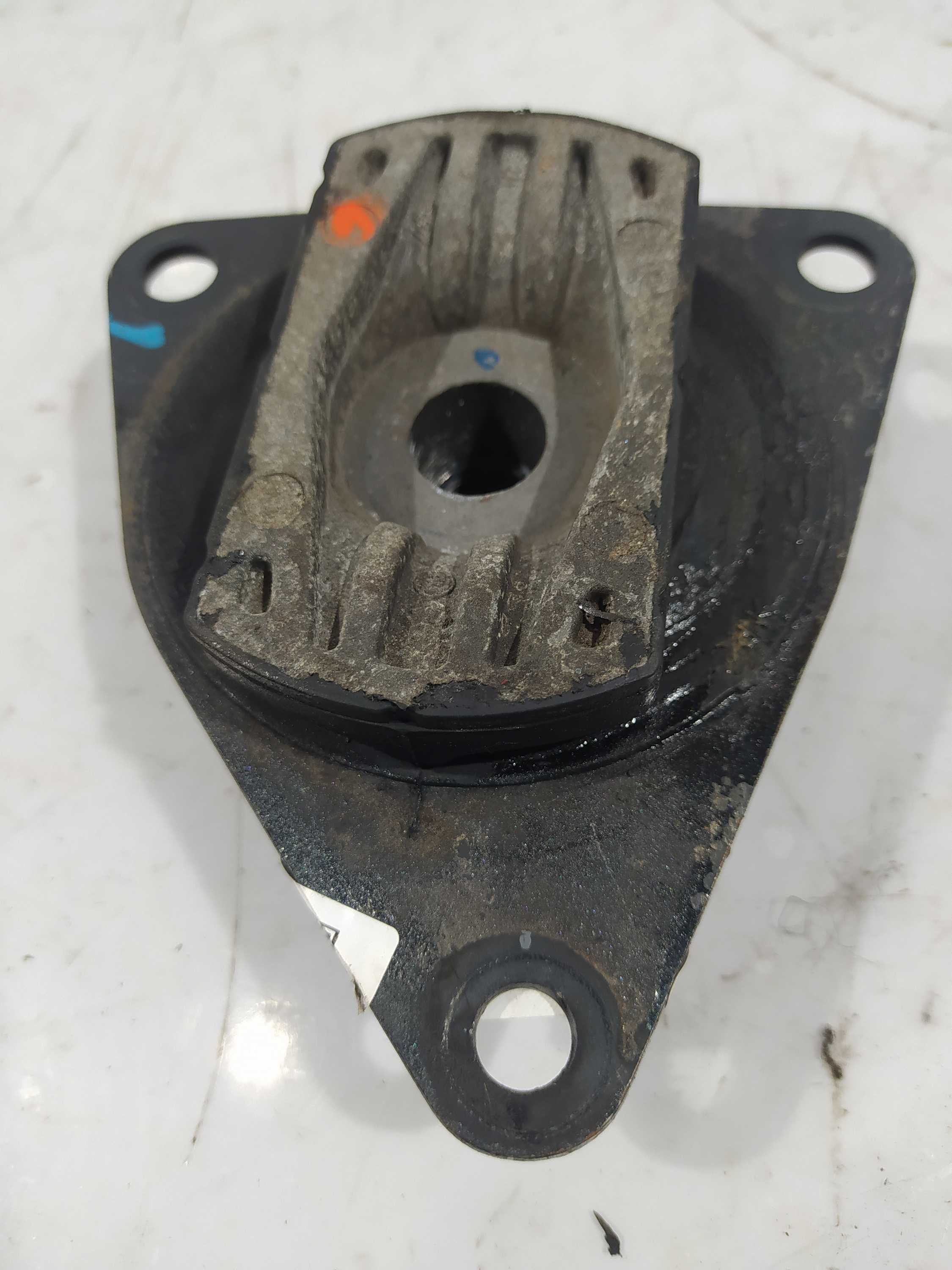 Coxim Do Motor Lado Esquerdo Fiat Uno Sporting 1.4 3