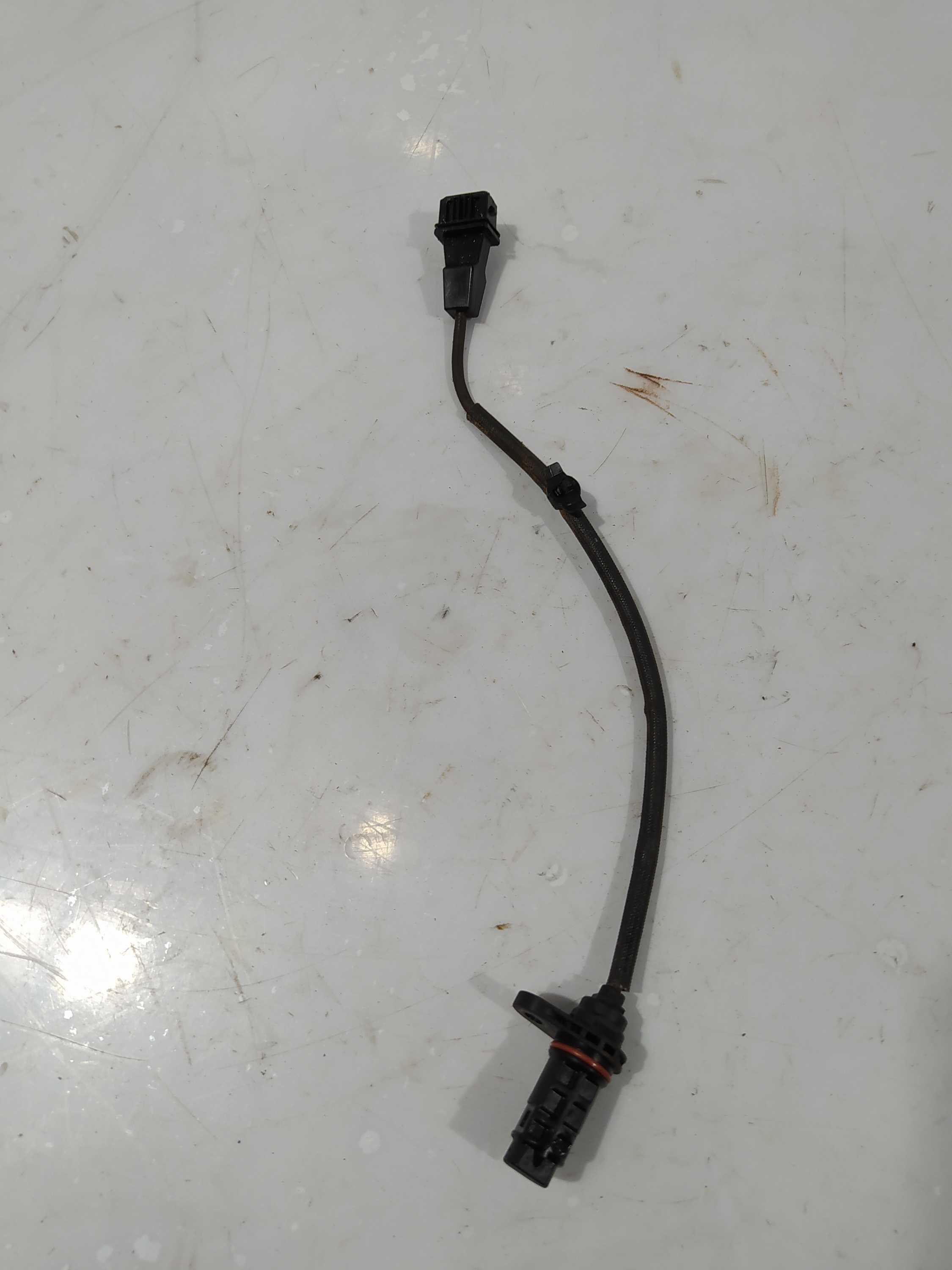 Sensor De Rotação Hyundai Ix35 2.0 Gasolina 3918025300