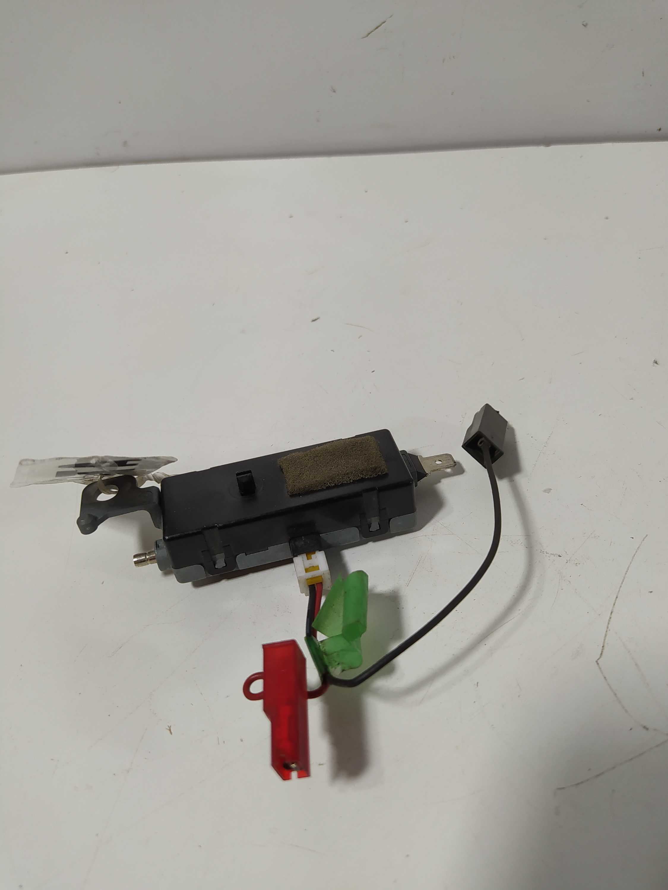 Amplificador De Antena Lado Direito Sonata 2011 Original Cinza 0 W