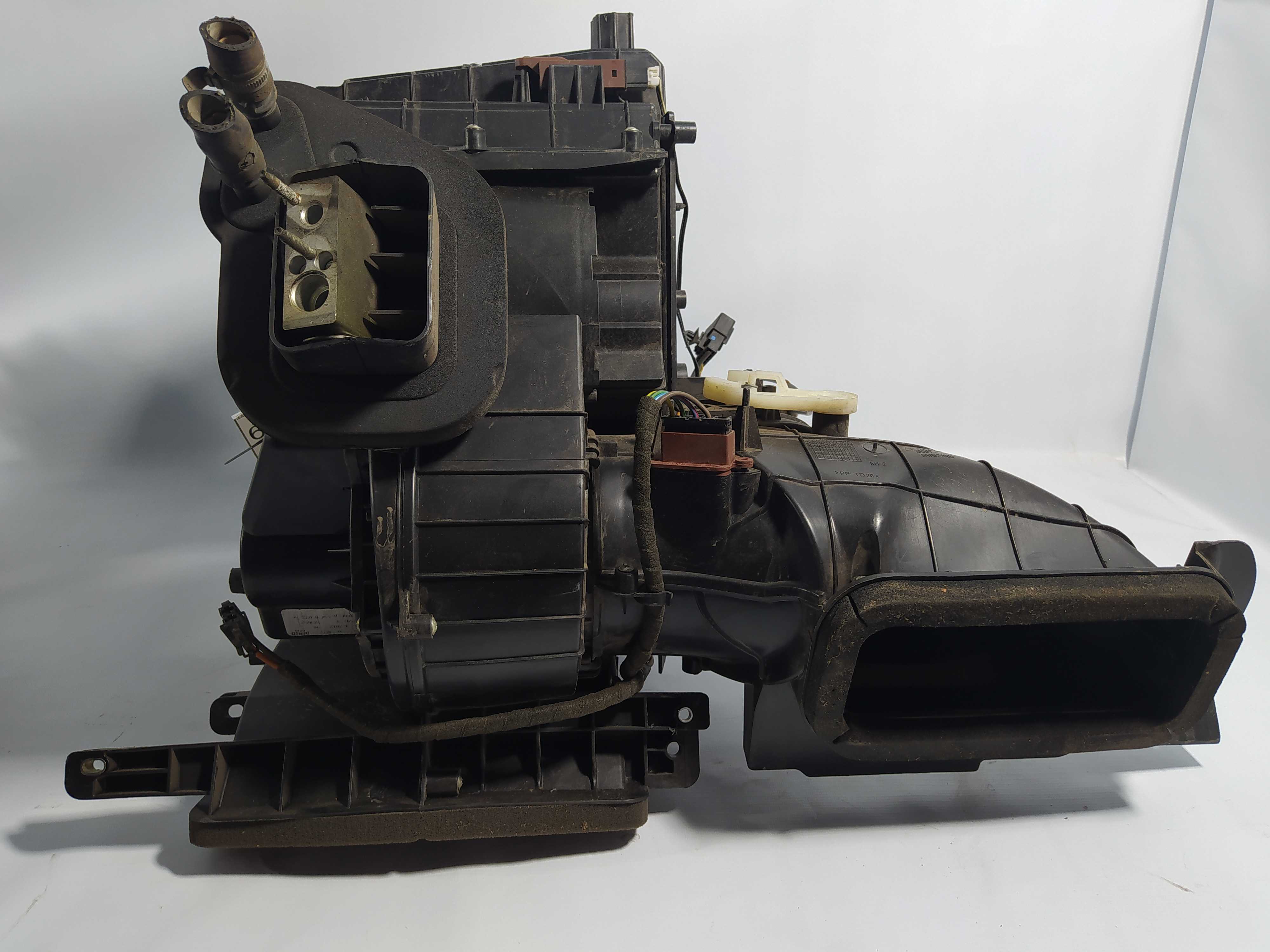 Caixa Evaporadora Do Ar Condicionado Fiat Grand Siena 2