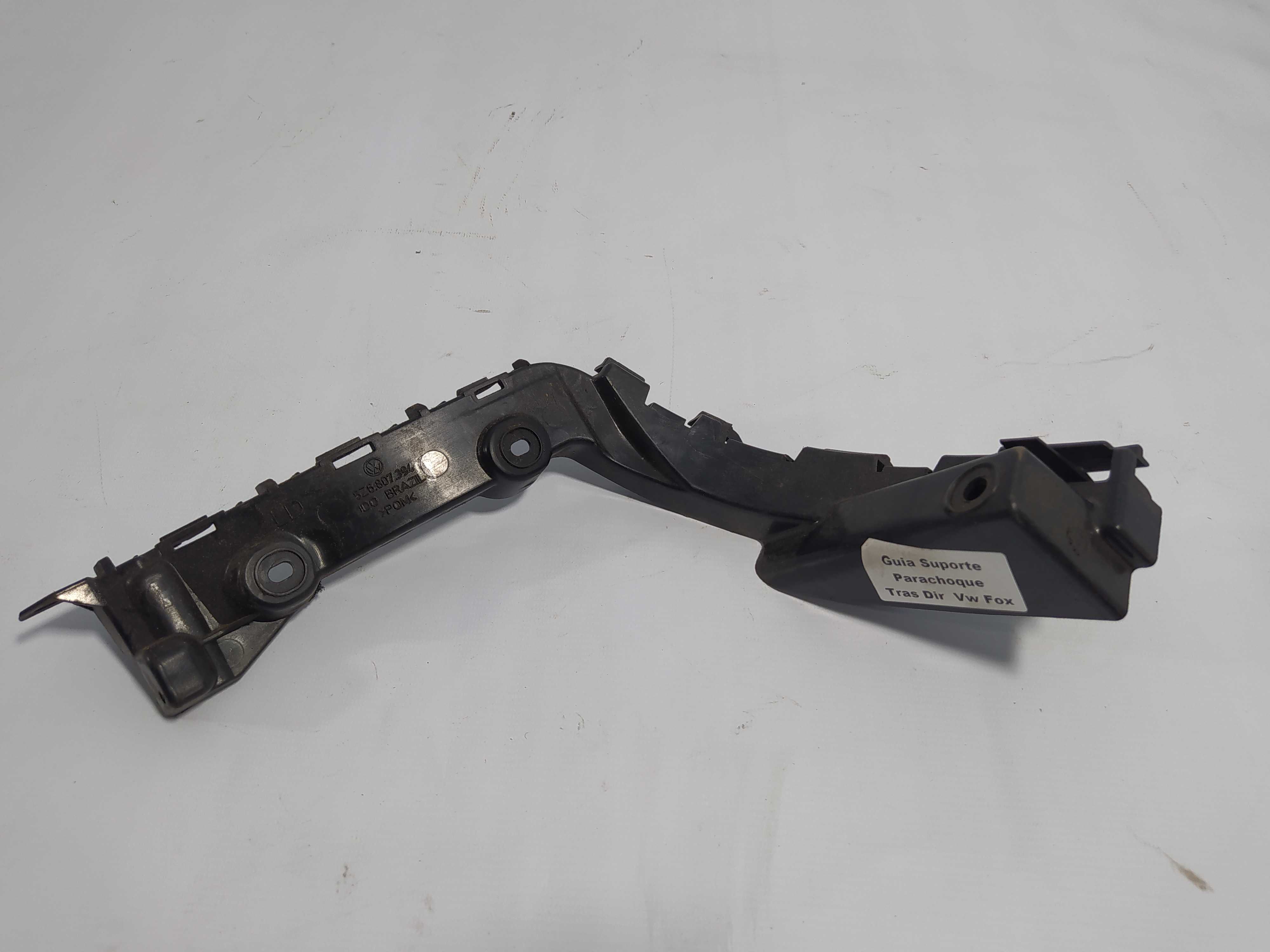 Guia Suporte Parachoque Traseiro Direito Vw Fox 5z6807394 1