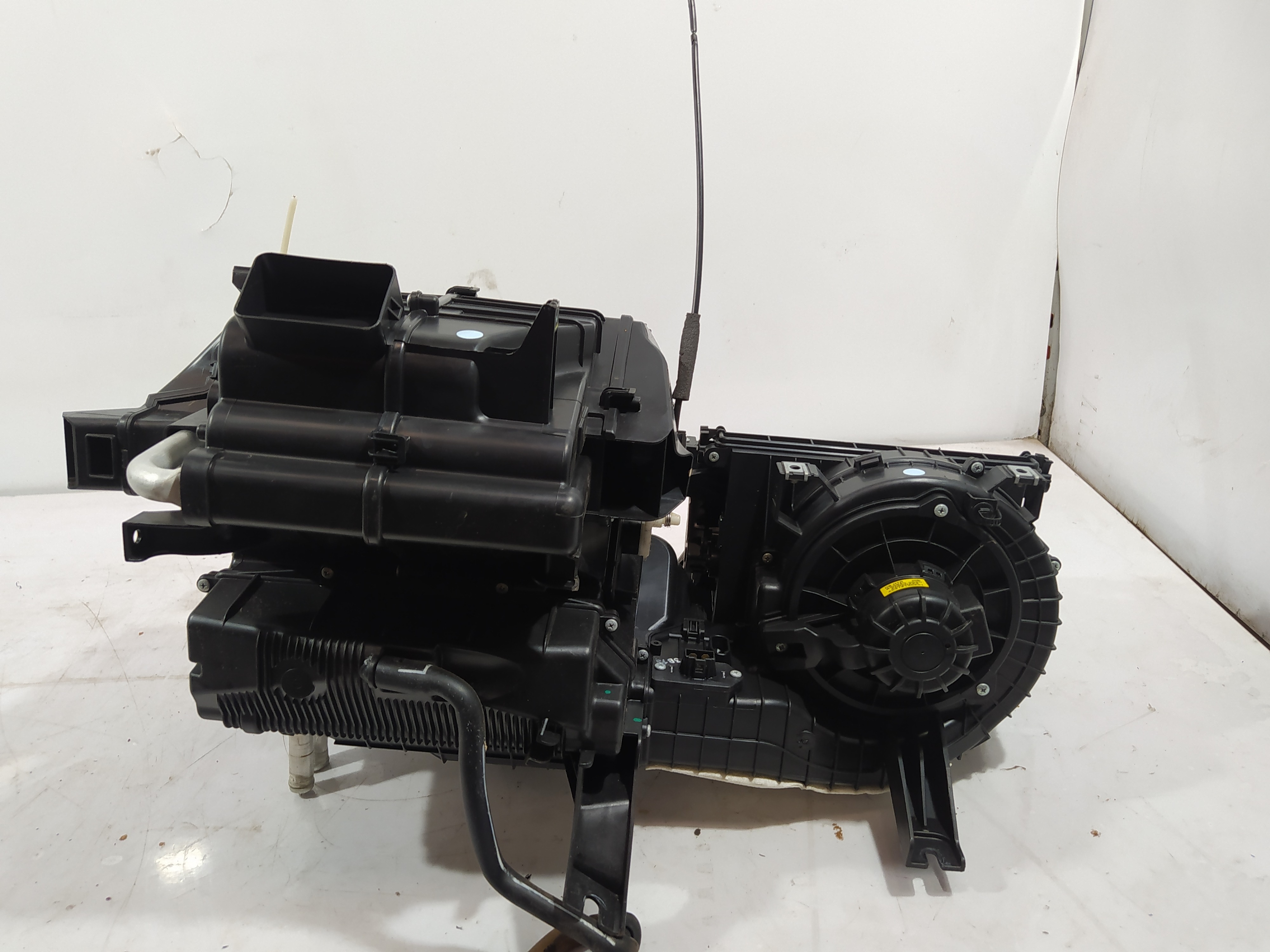 Caixa De Ventilação Interna Hyundai Hb20s 1.0 3 Cilindros
