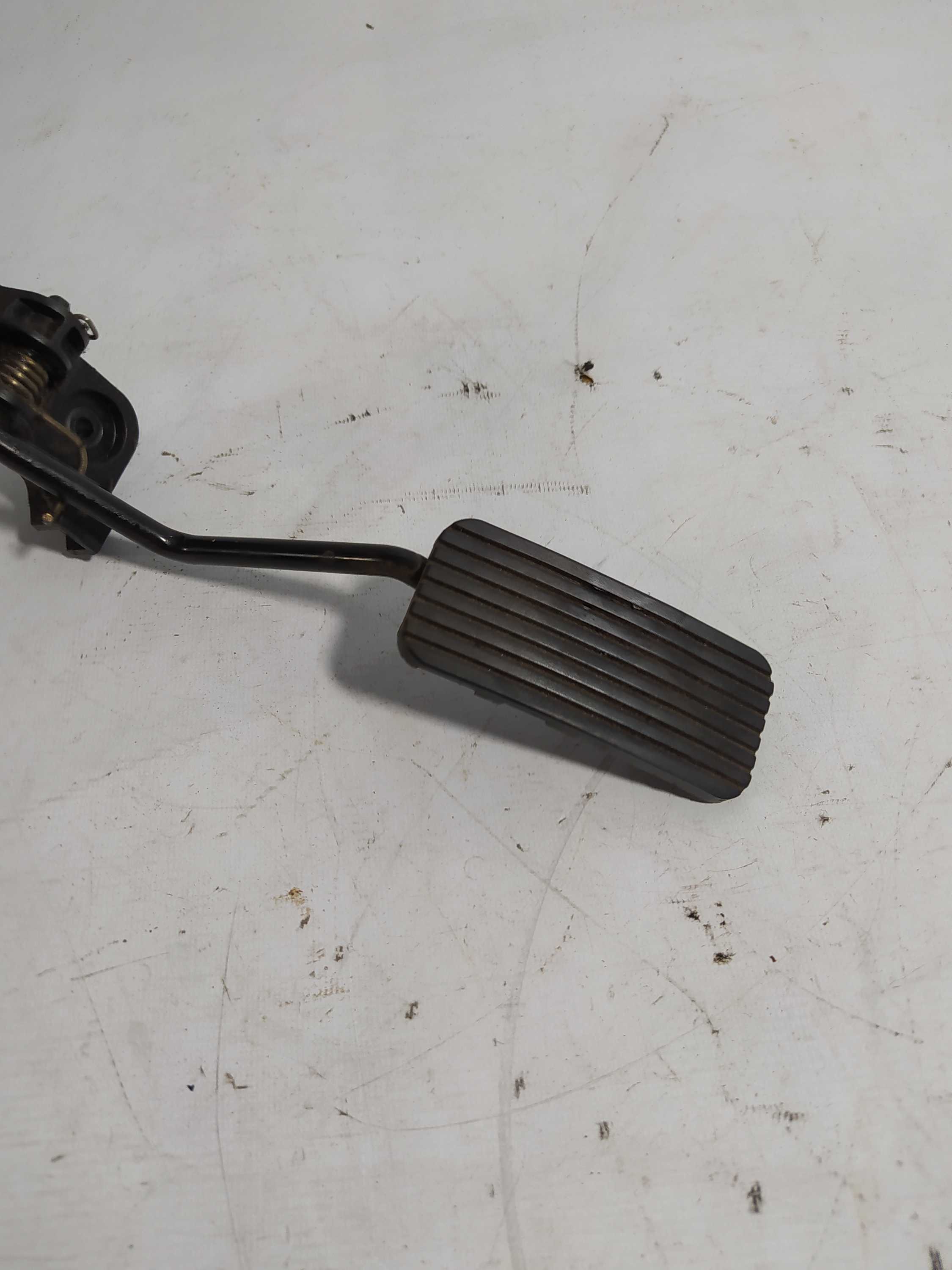 Pedal Do Acelerador Hyundai I30 2.0 2009 A 2012 327002h100