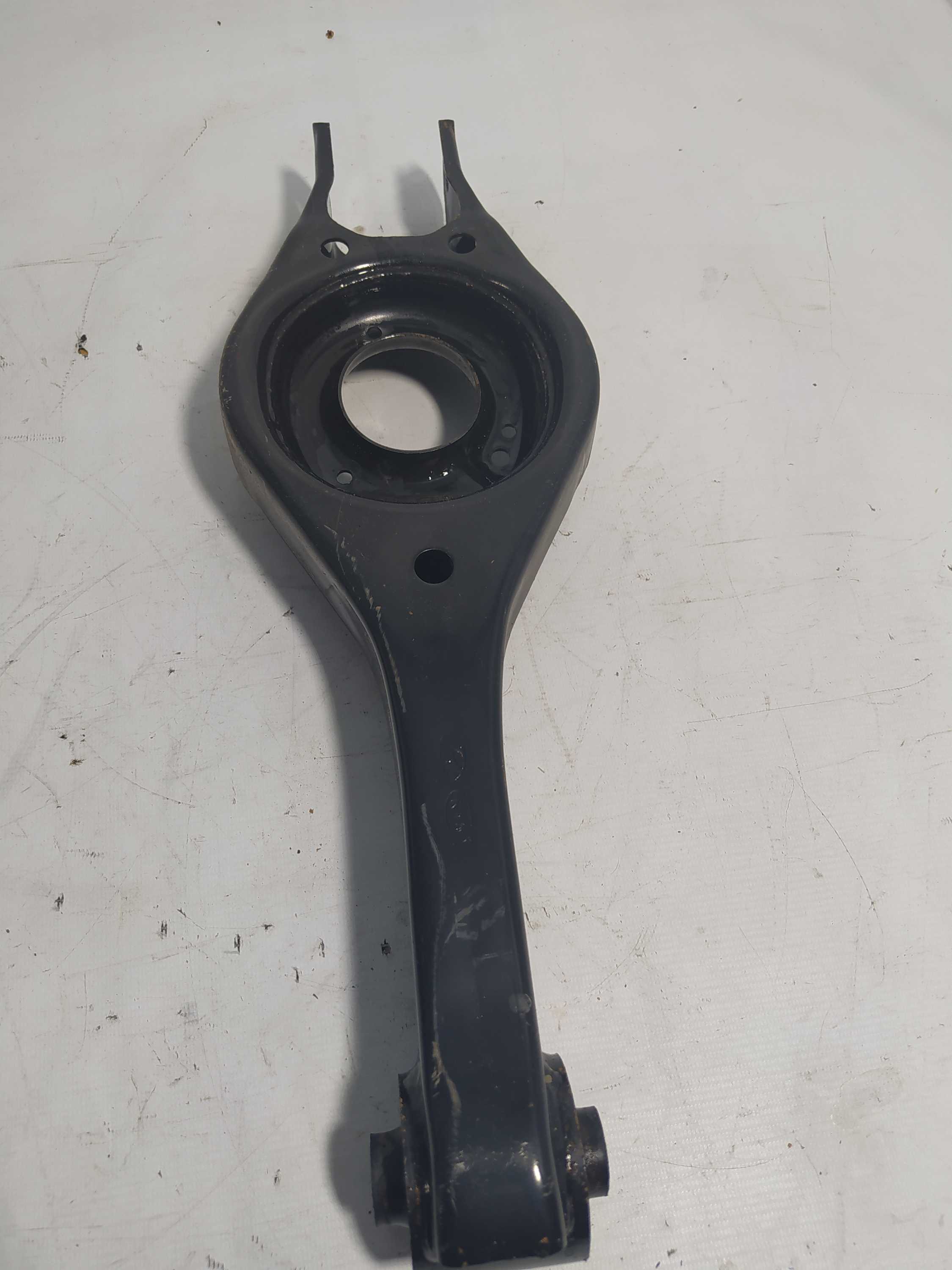 Bandeja Balança Suspensão Traseira Hyundai I30 2009 A 2012 1