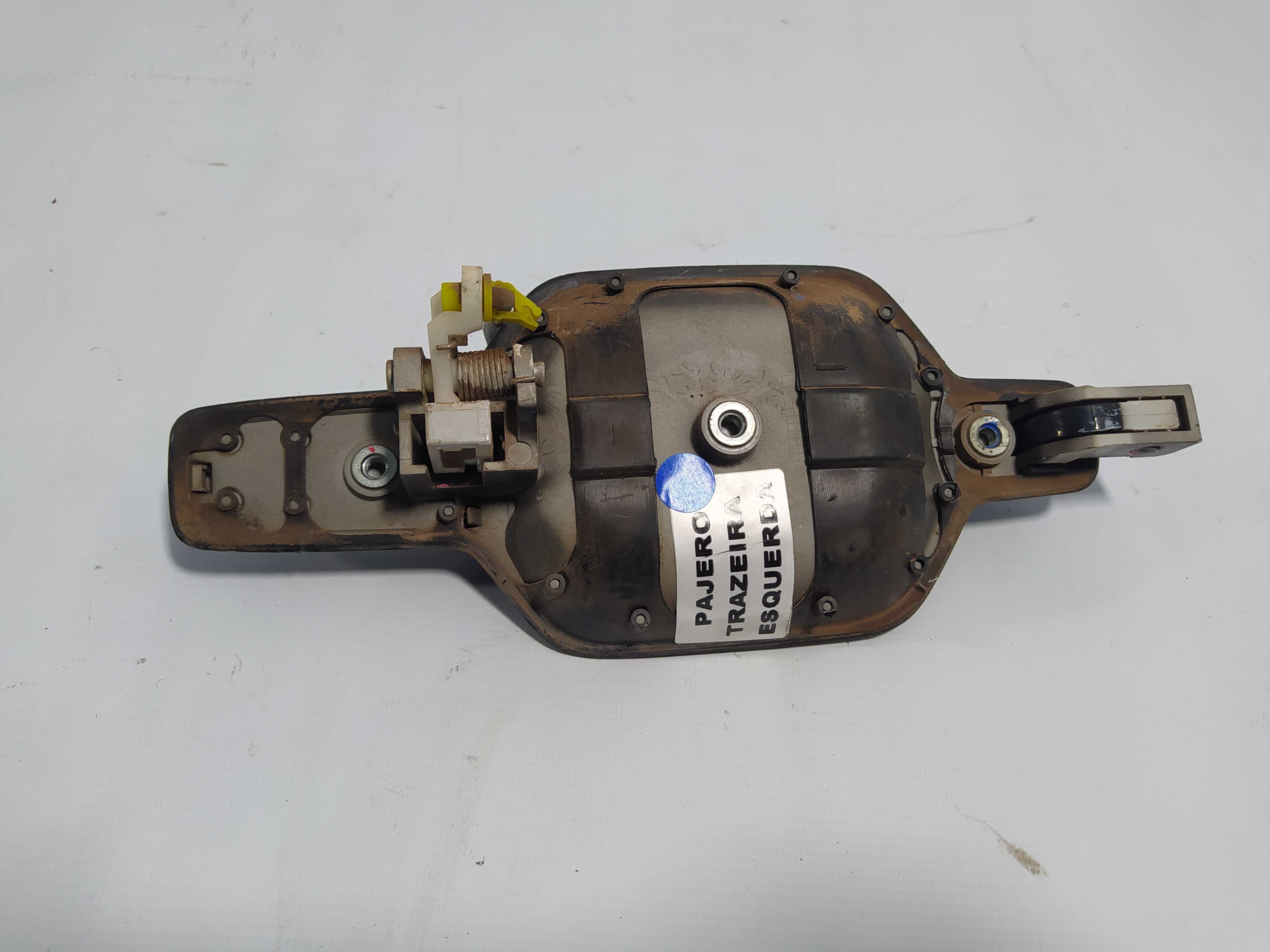 Maçaneta Traseira Esquerda Pajero Full 2012 2