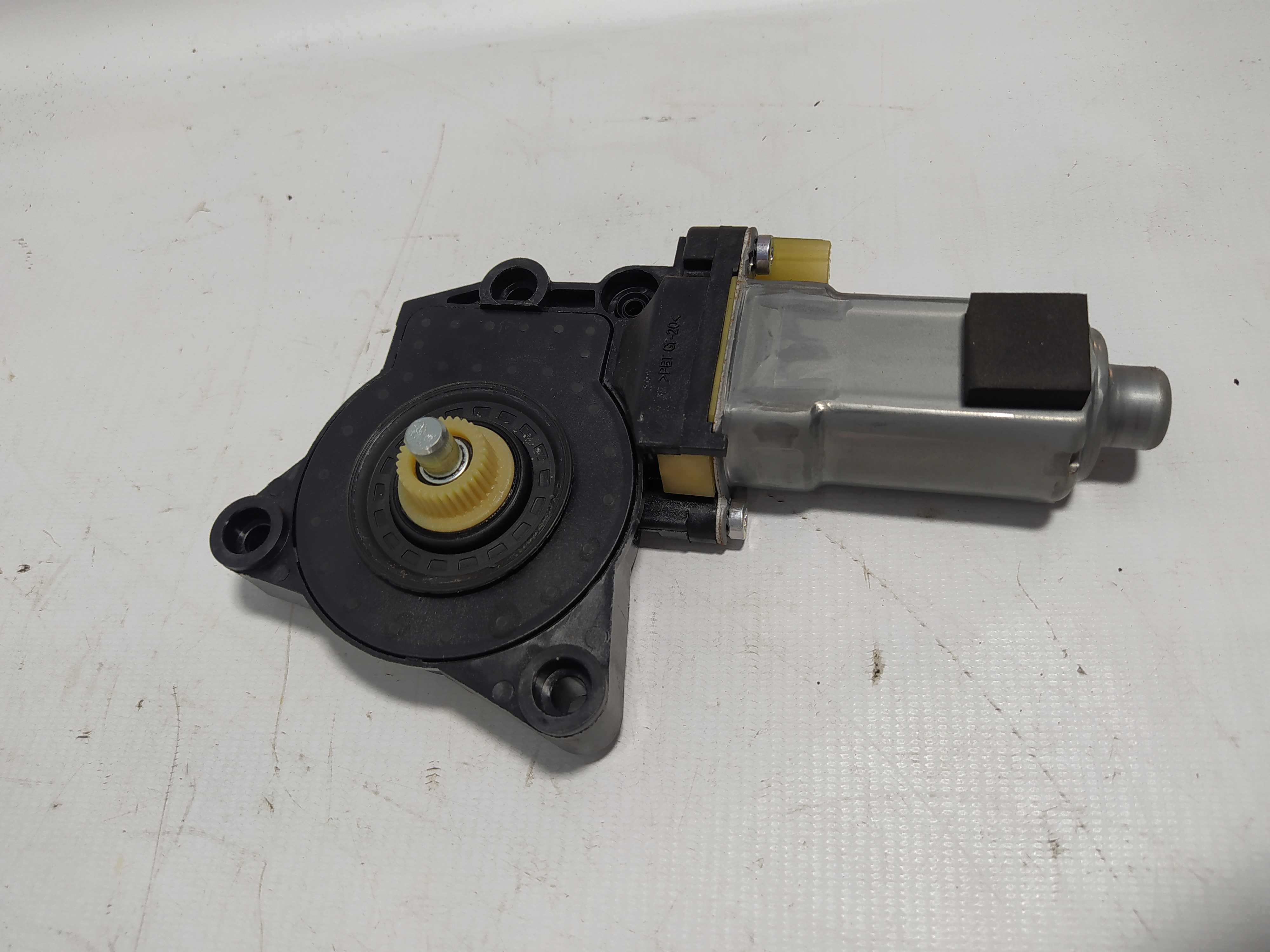 Motor Da Máquina De Vidro Traseiro Esquerdo Hyundai I30 2010