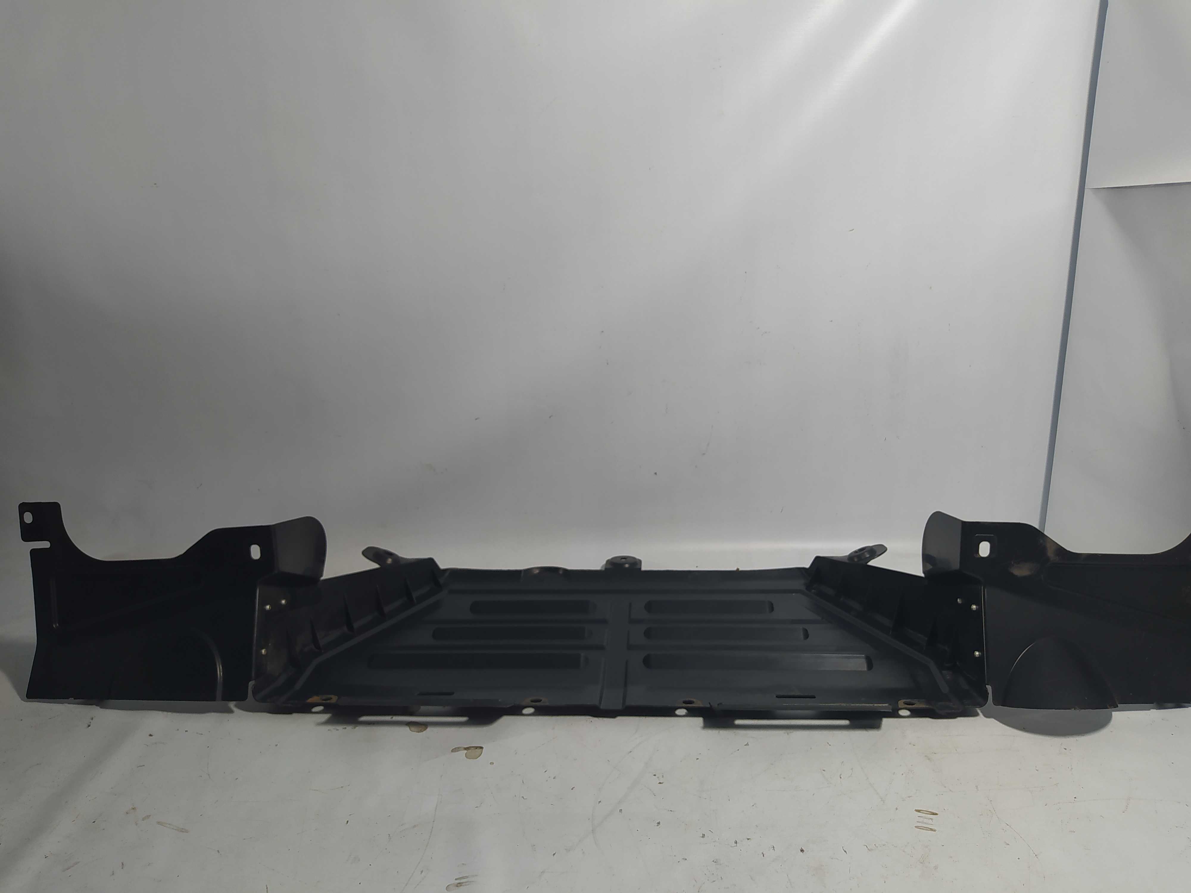 Moldura Inferior Do Para-choque Traseiro Hyundai I30 2010