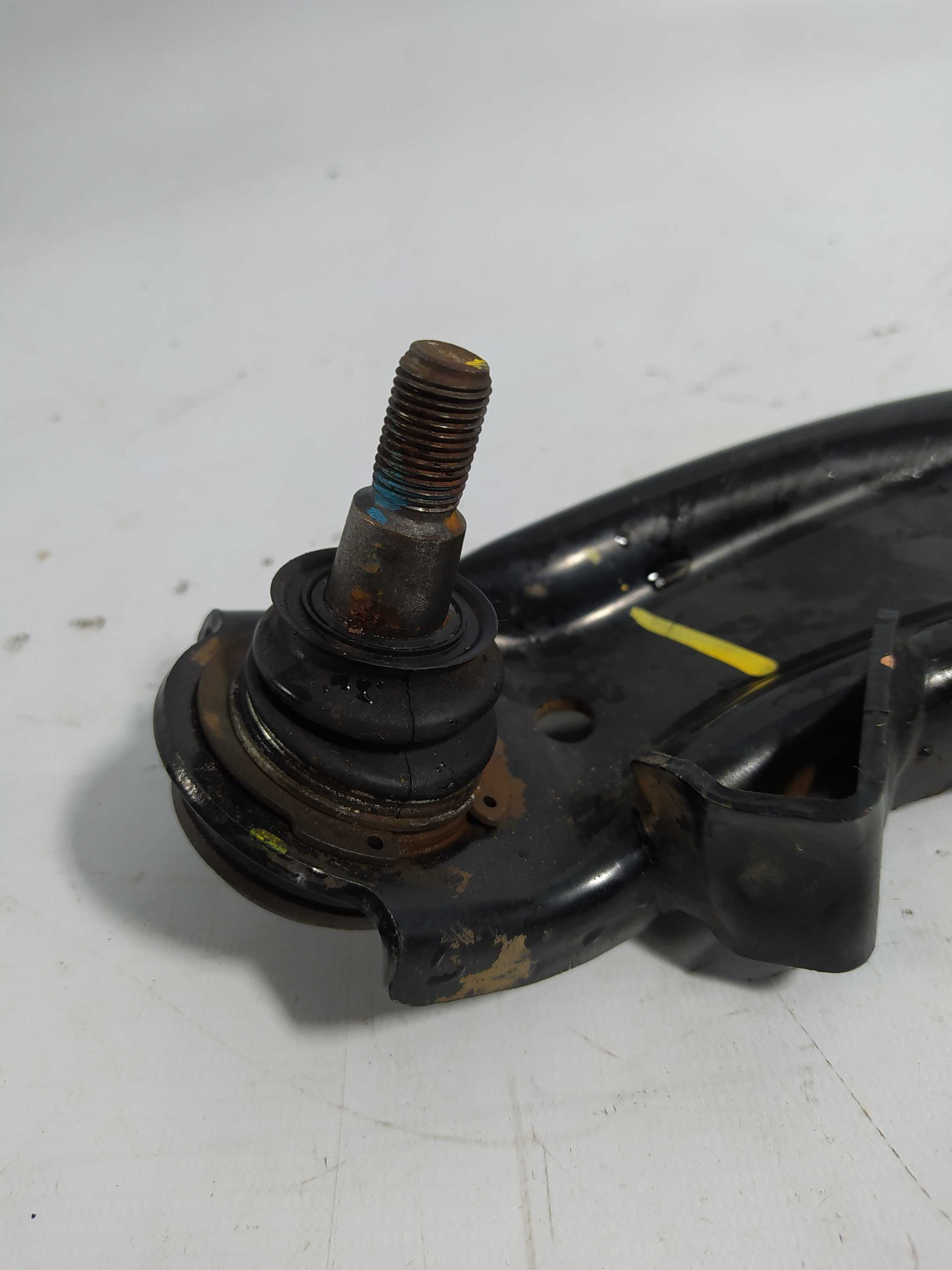 Bandeja Dianteira Hyundai Hb20 Lado Esquerdo Original 2