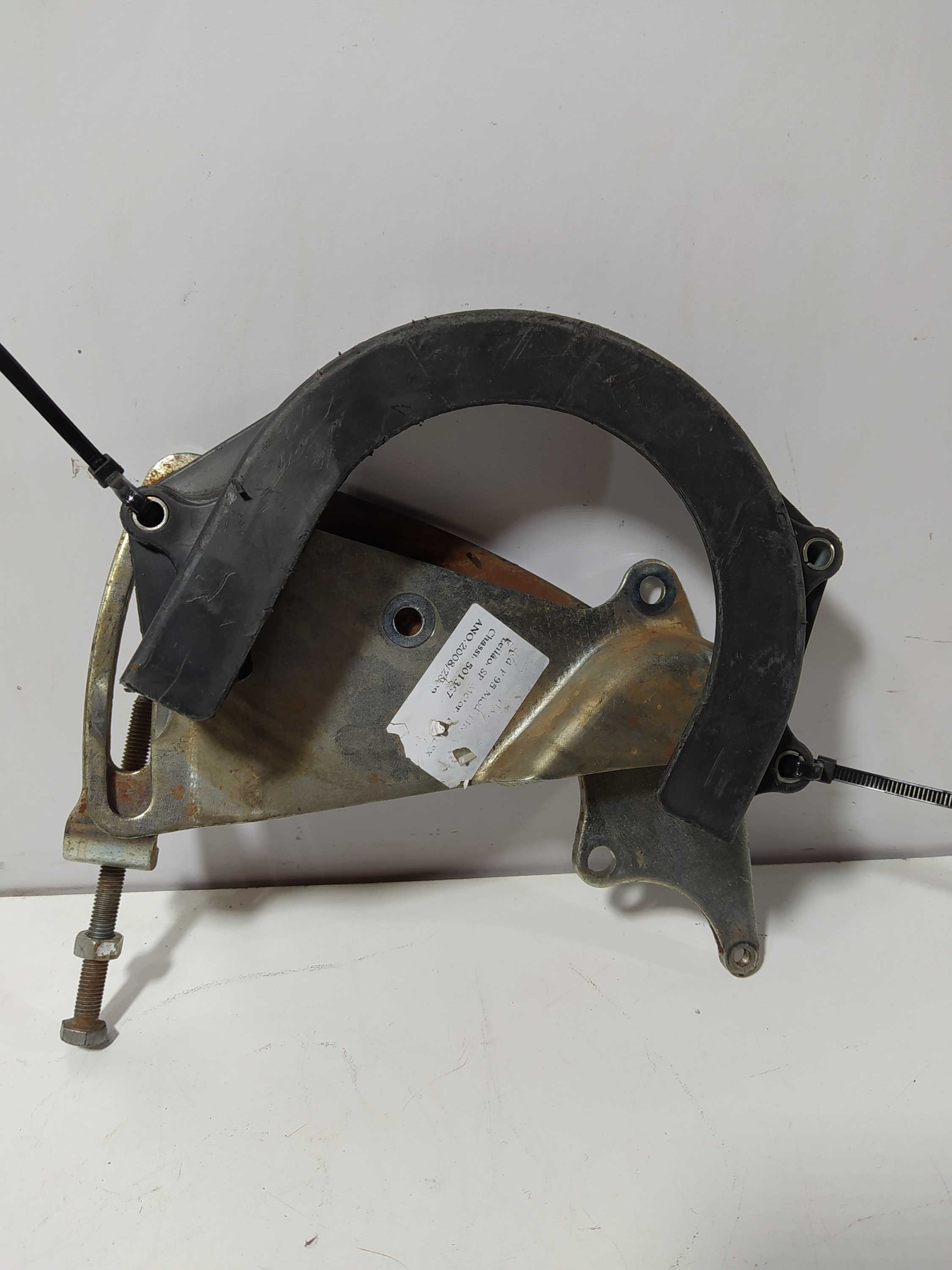 Suporte Bomba Direção Hidráulica Fiat Linea 1.9 2009