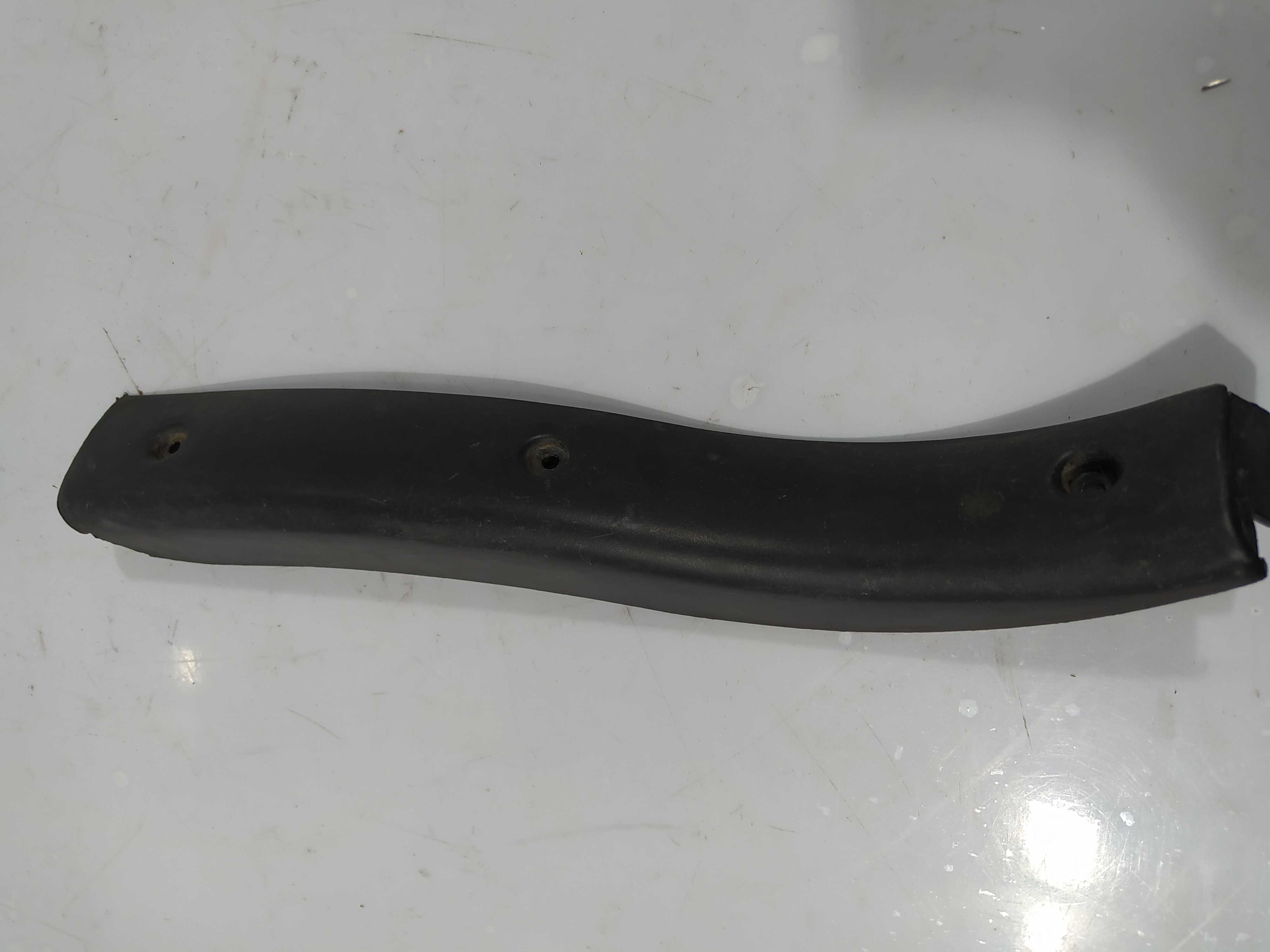 Acabamento Dianteiro Da Soleira Lado Esquerdo Ducato Boxer J 2