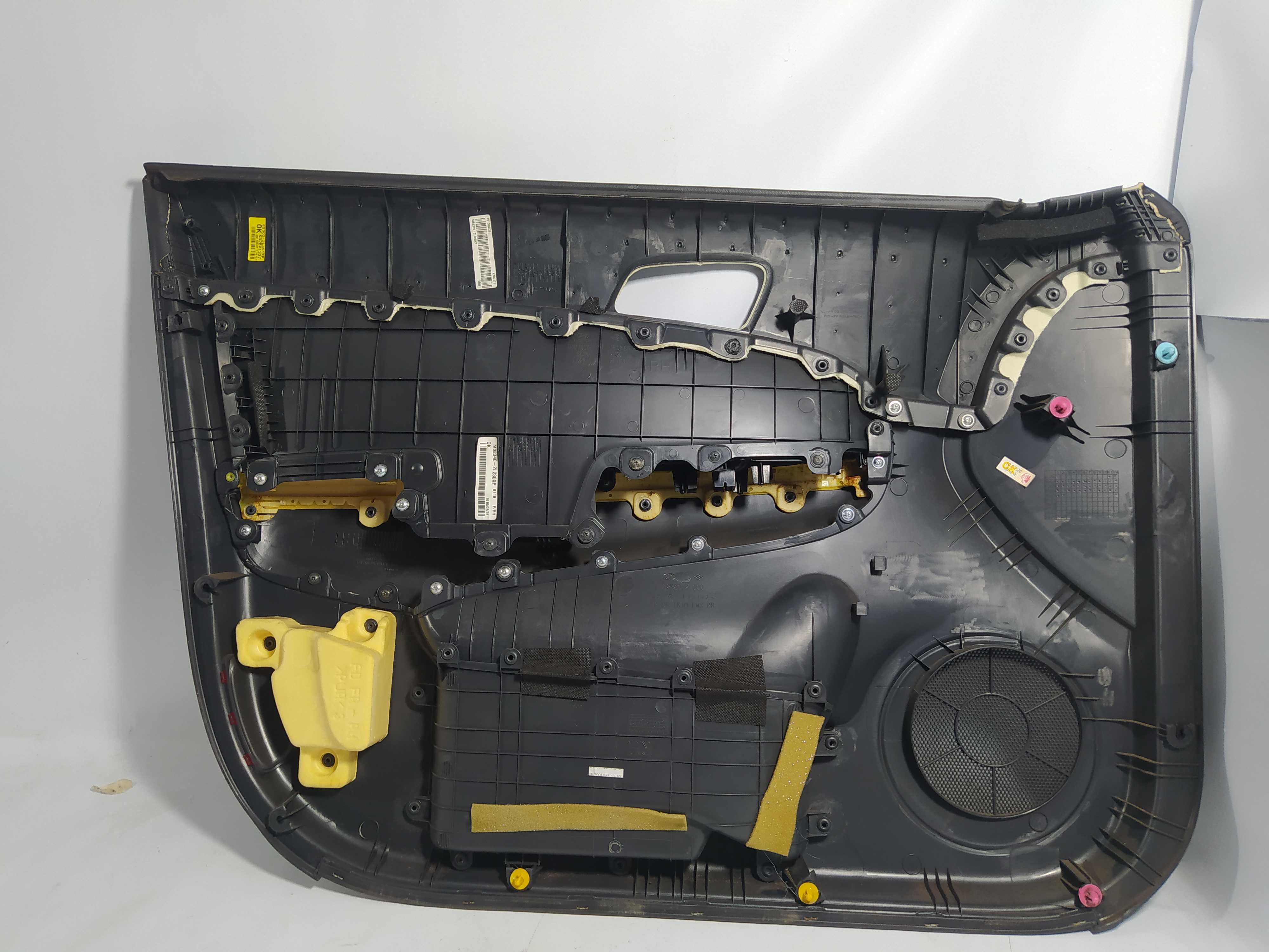 Forro de porta Hyundai i30 dianteiro direito