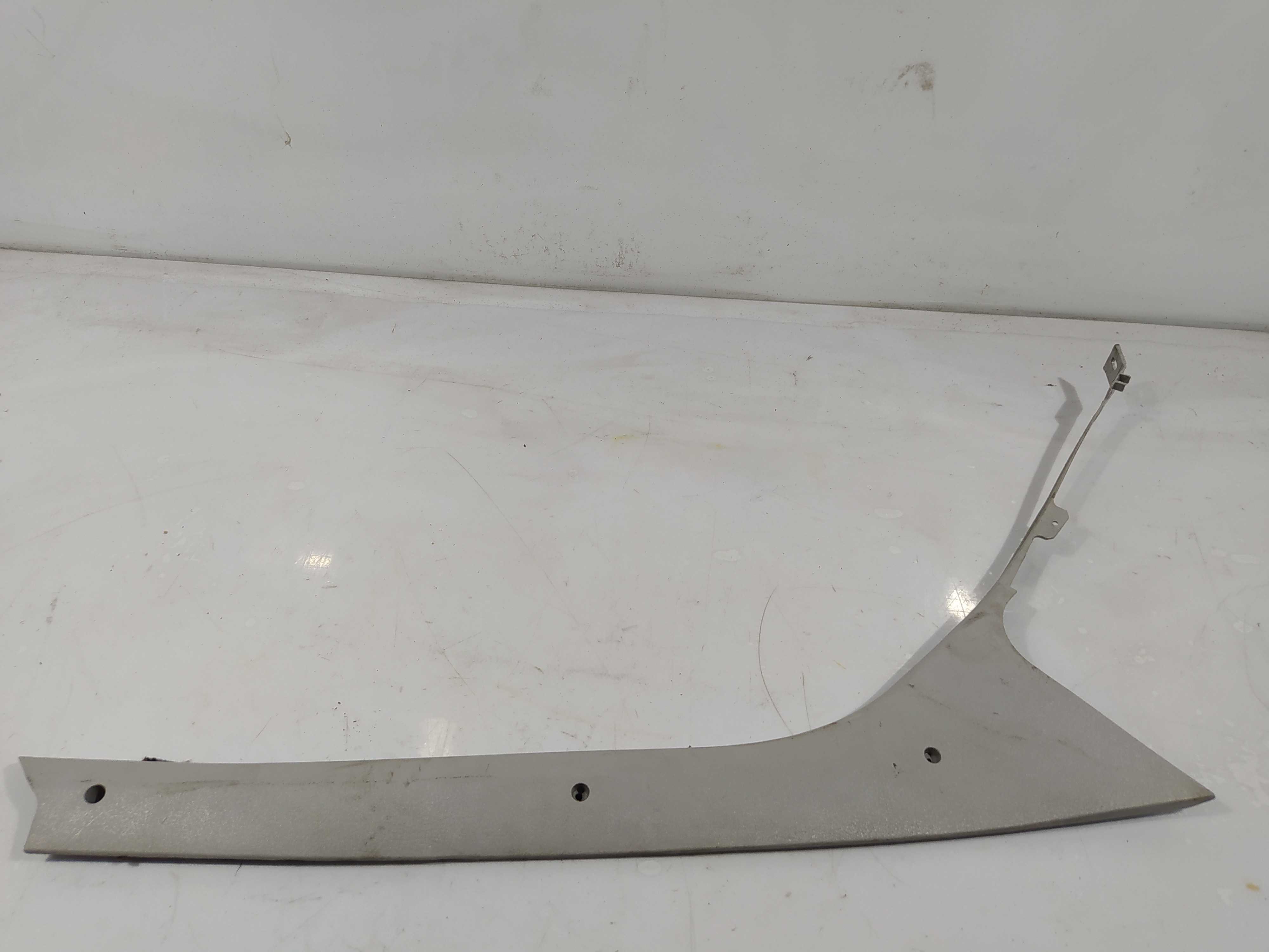 Acabamento Lateral Do Catu Boxer Jumper 1