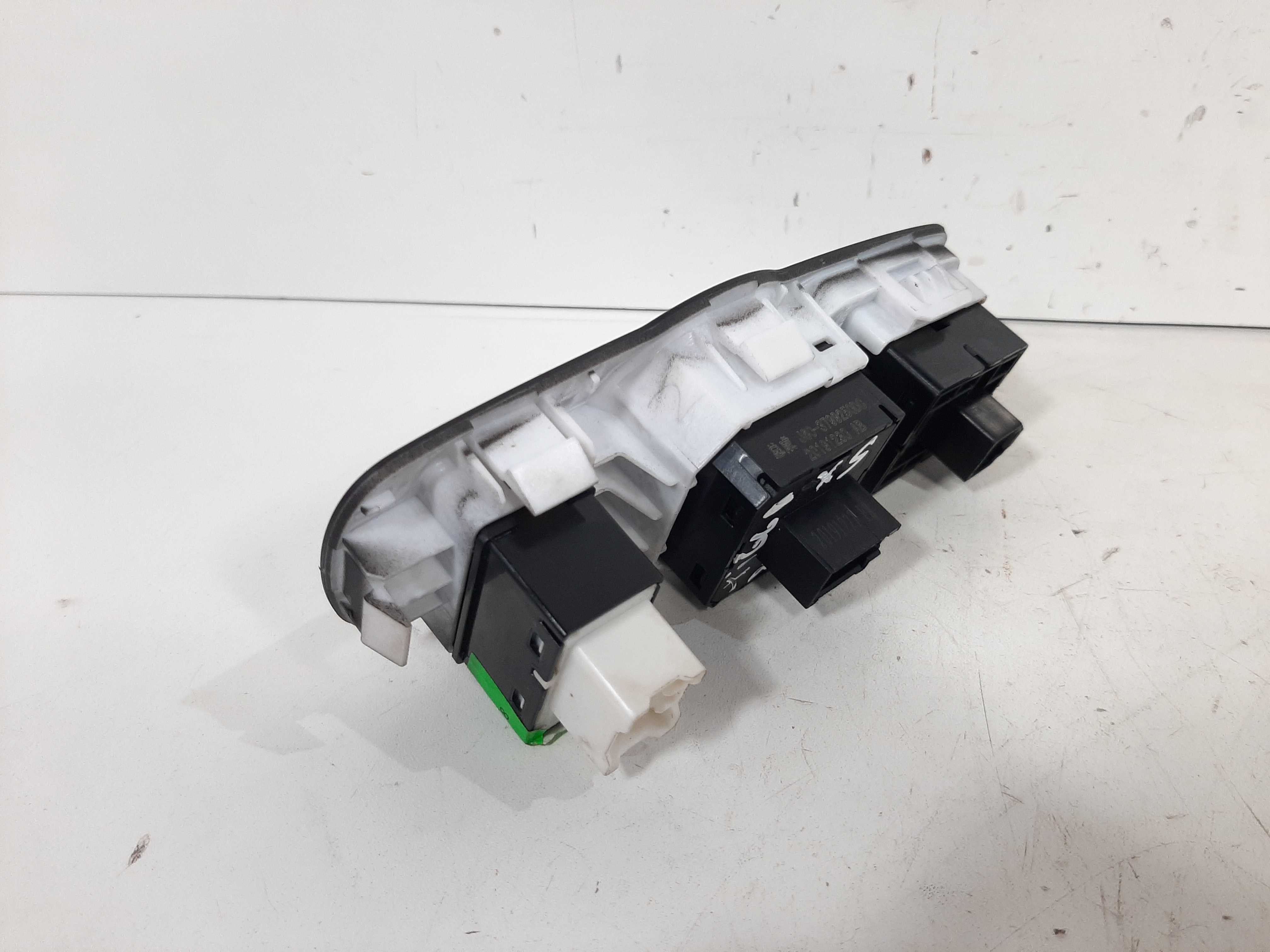 Comando Regulagem Retrovisor Chery Tiggo 5x 2019 2020 2021 8