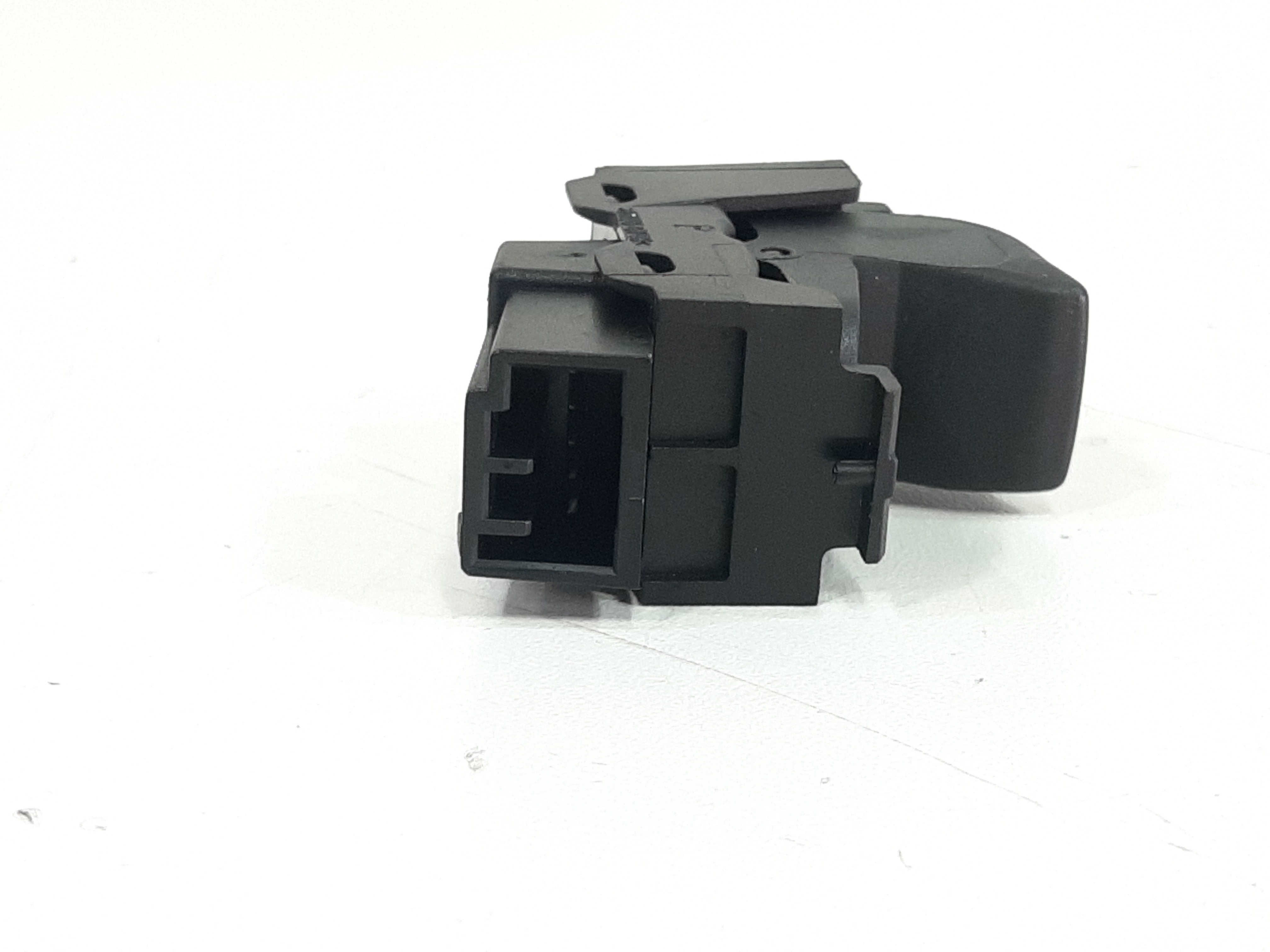 Botão Comando Vidro Elétrico Traseiro Esqu. Freelander 340 1