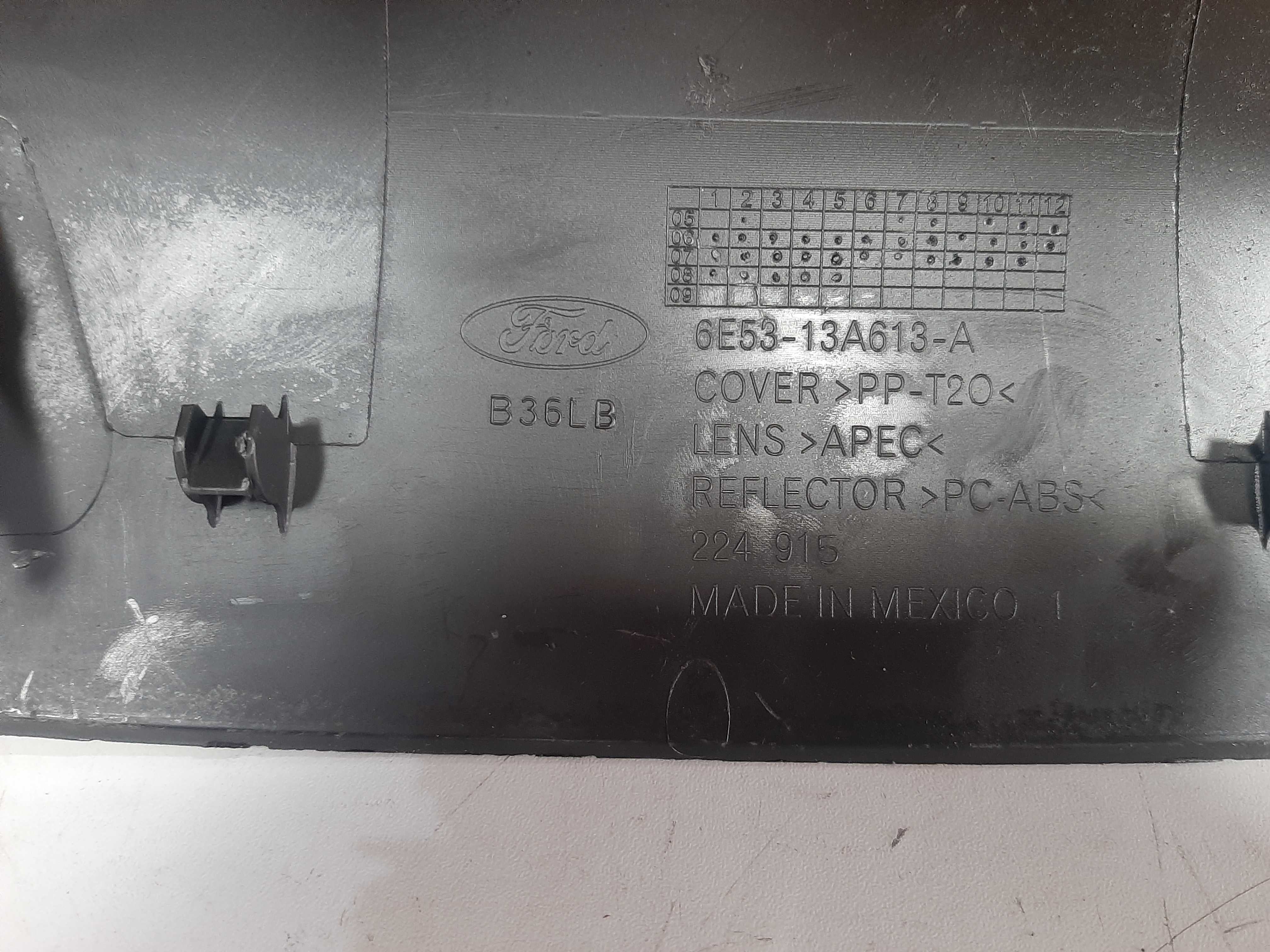 Moldura Luz Brake Light Fusion 2006 2007 A 2011 5