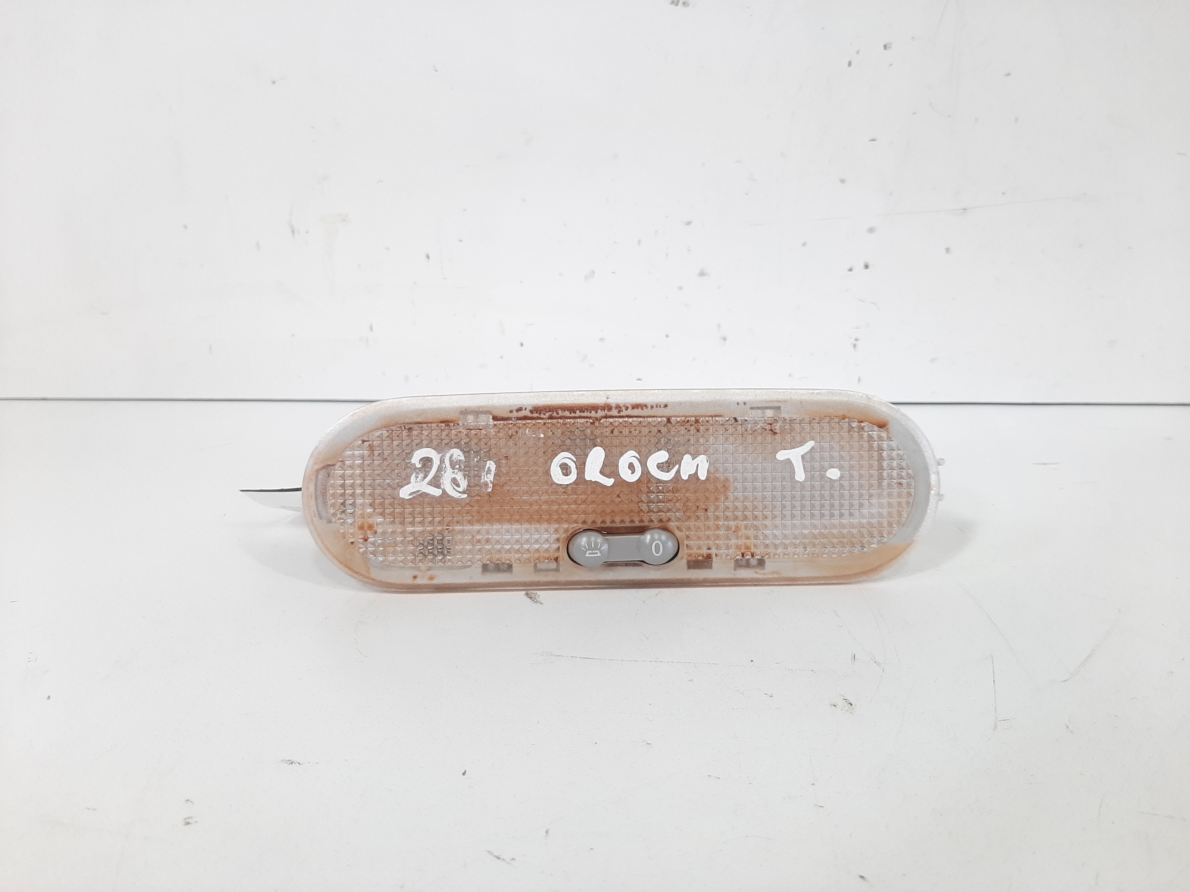 Luz Cortesia Traseiro Renault Oroch 2012 2013 2014 A 2019 7