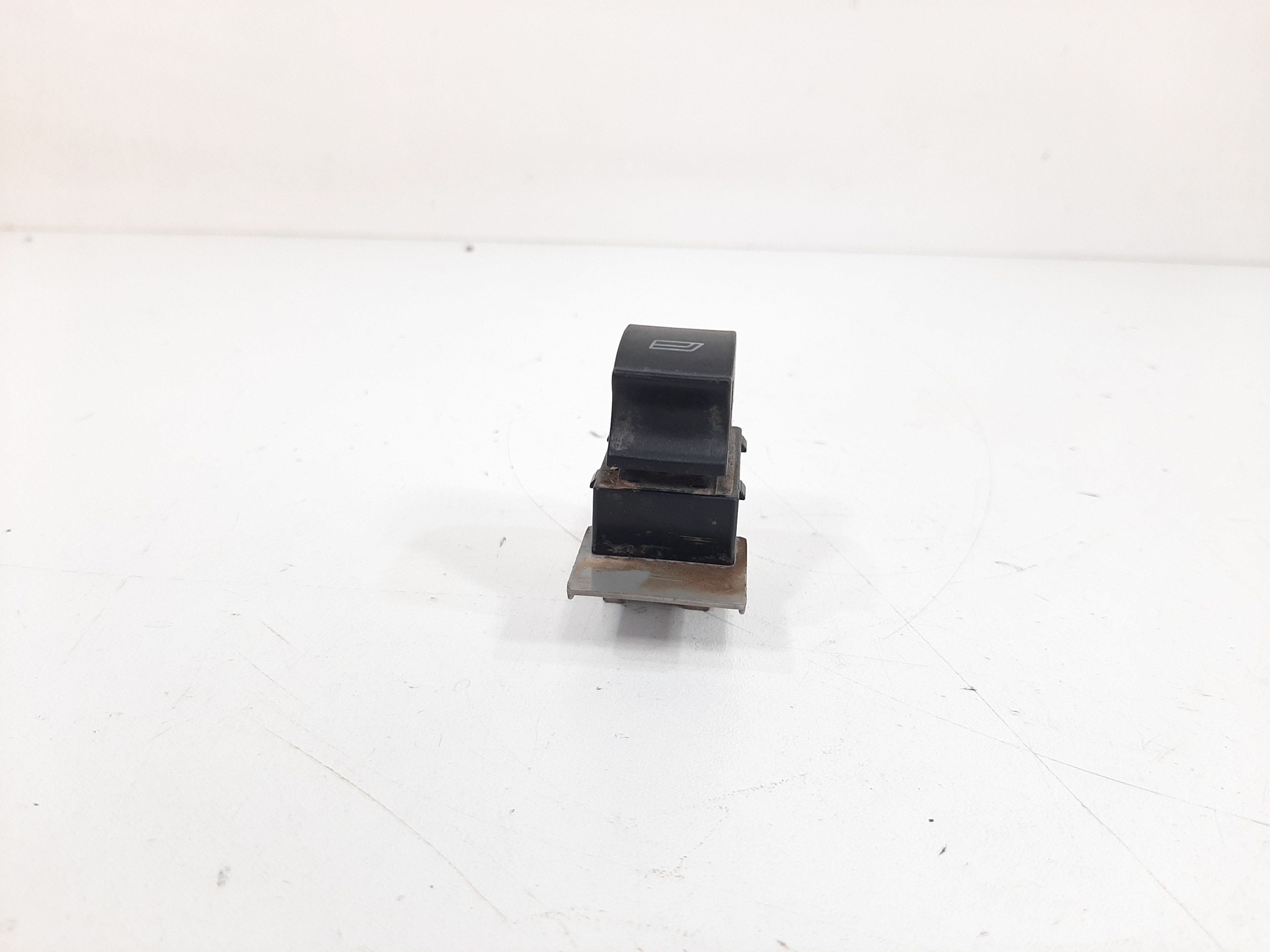 Botão Vidro Elétrico Traseiro Esquerdo Audi A3 1997 A 2006 9