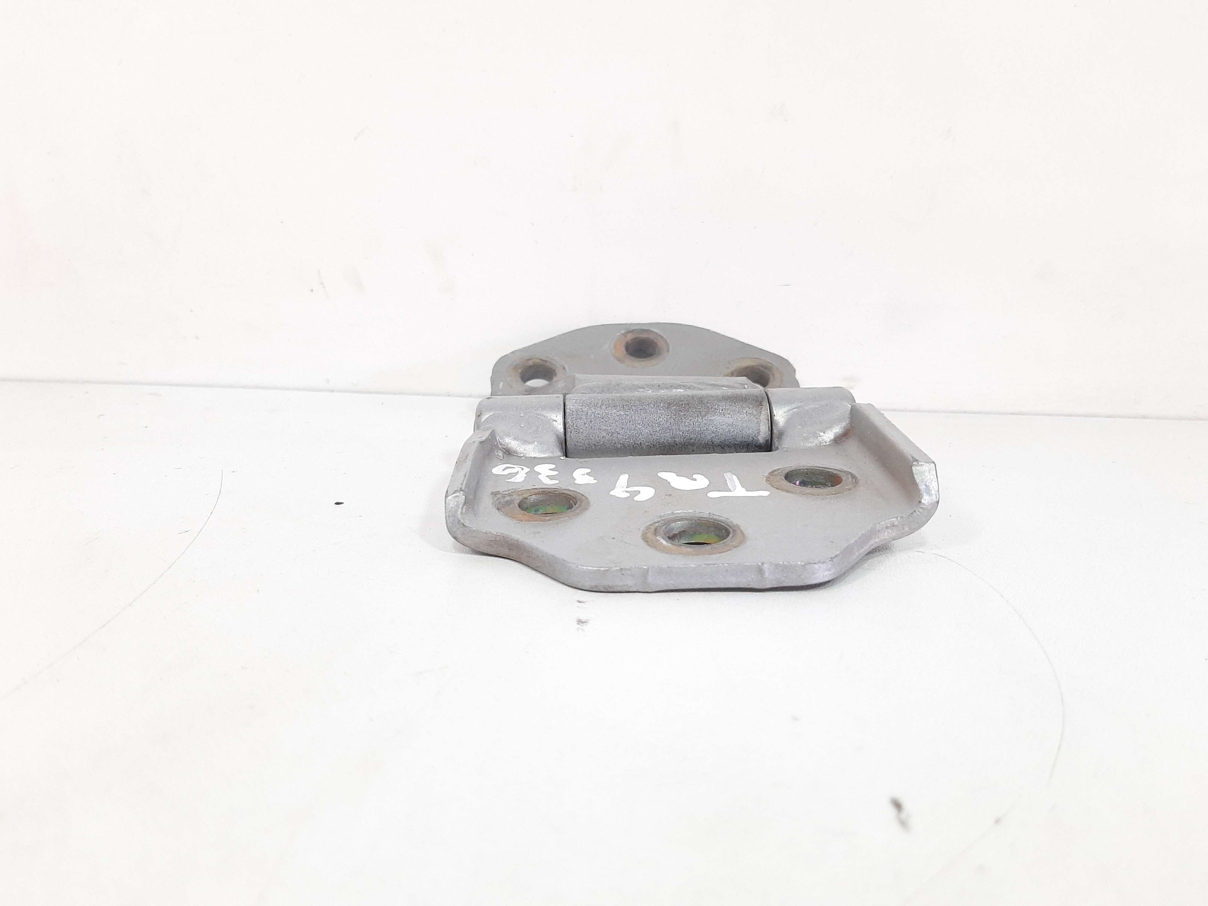 Dobradiça Porta Malas Mitsubishi Pajero Tr4 2004 2005 1