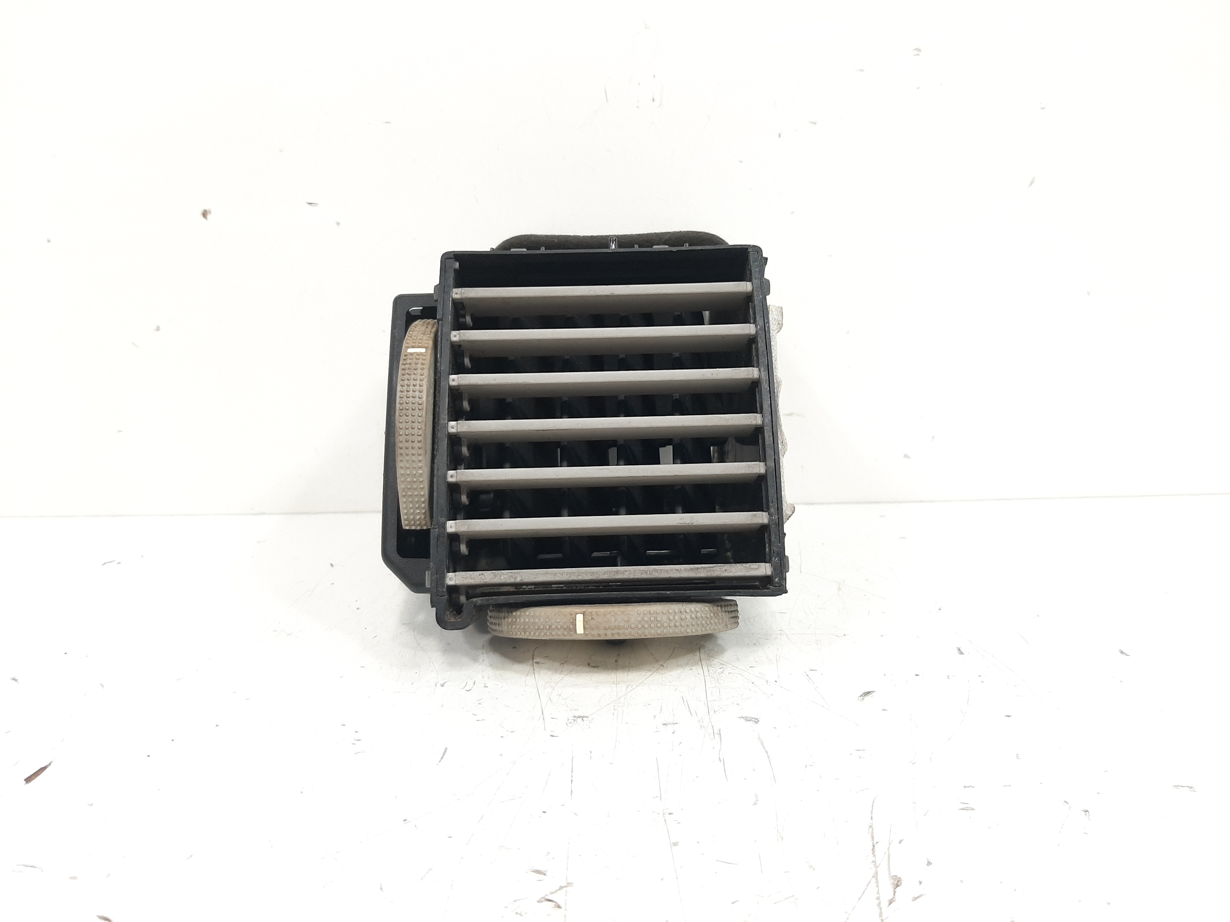 Difusor Ar Central Esquerdo Hyundai Azera 2007 2008 A 2011 3