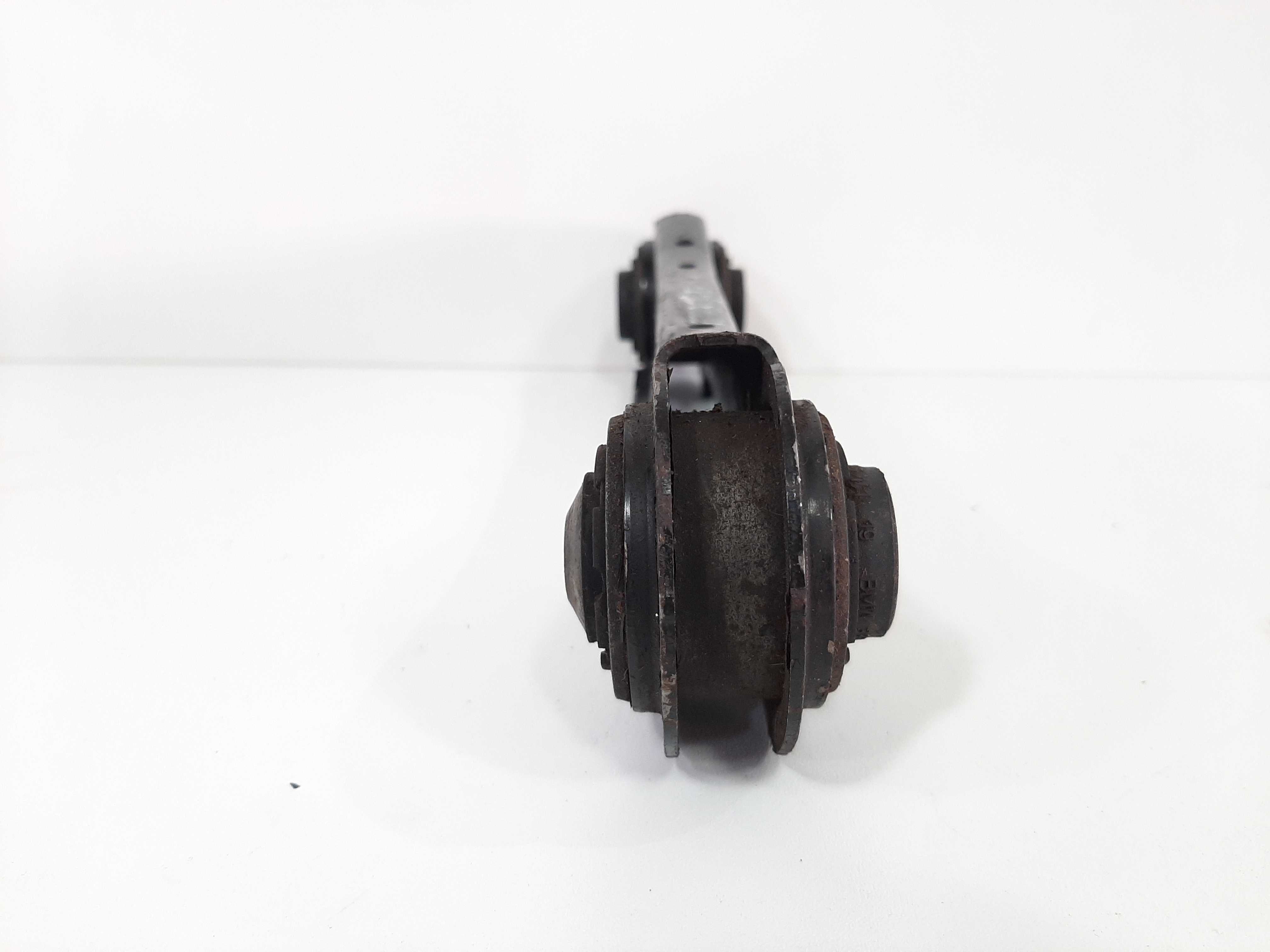 Braço Bandeja Traseiro Esquerdo Bmw X1 S-drive N46 2010 A 13 5