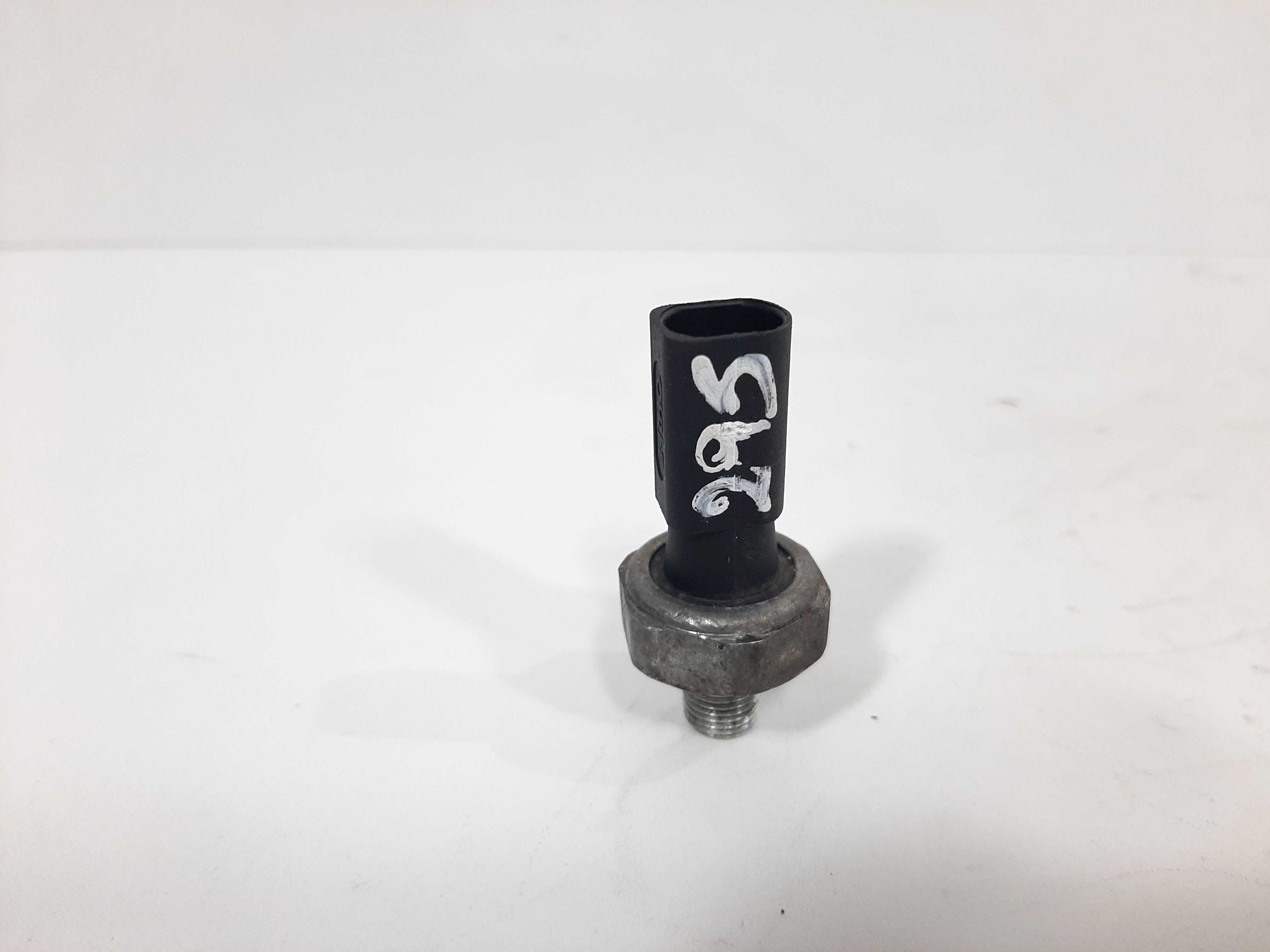 Sensor Pressão De Óleo Audi A3 / Golf 1.8 20v 1999 A 2006 8