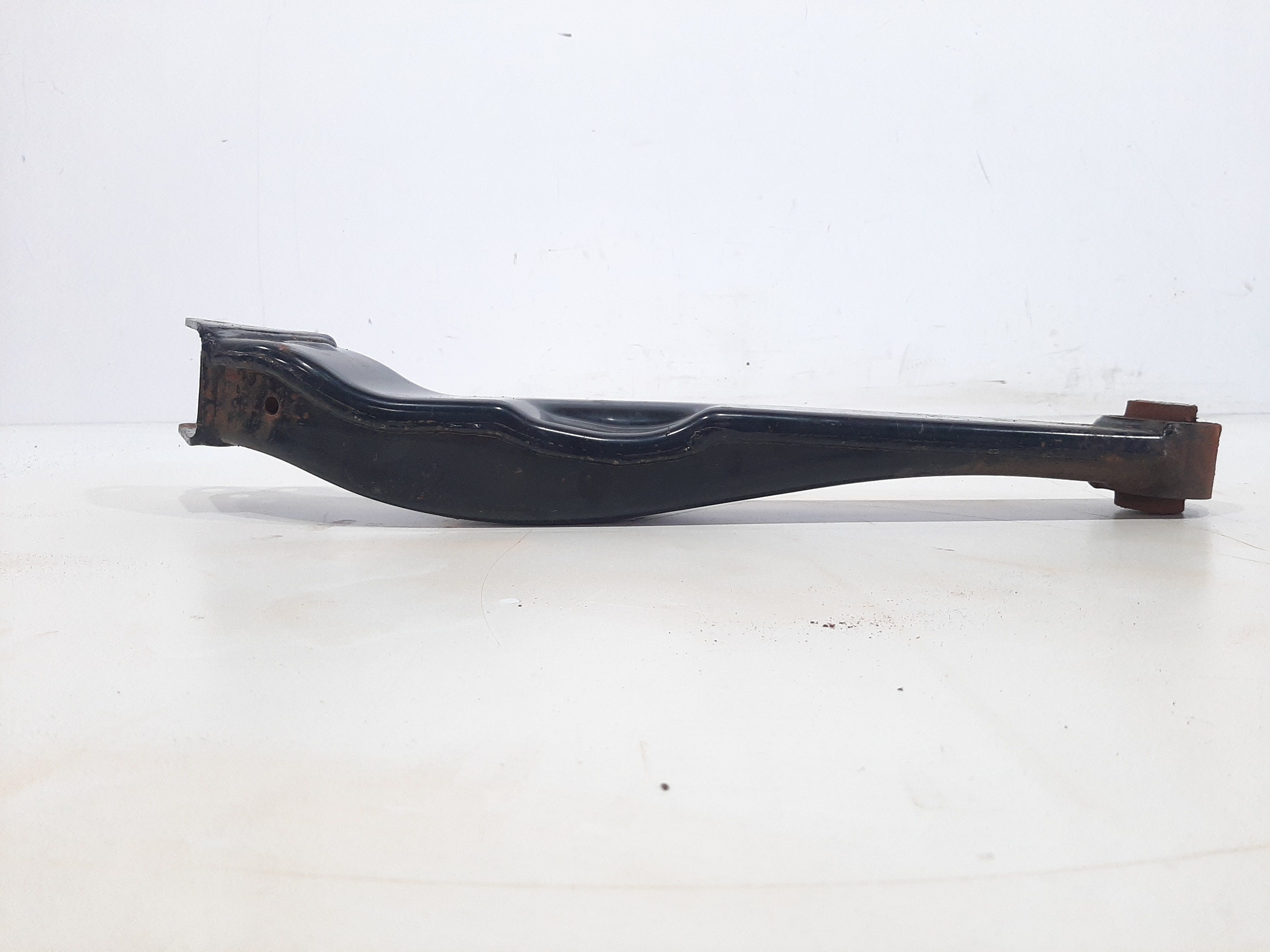 Braço Suspensão Sup Traseiro Direito Fiat Toro 1.8 2016 A 21