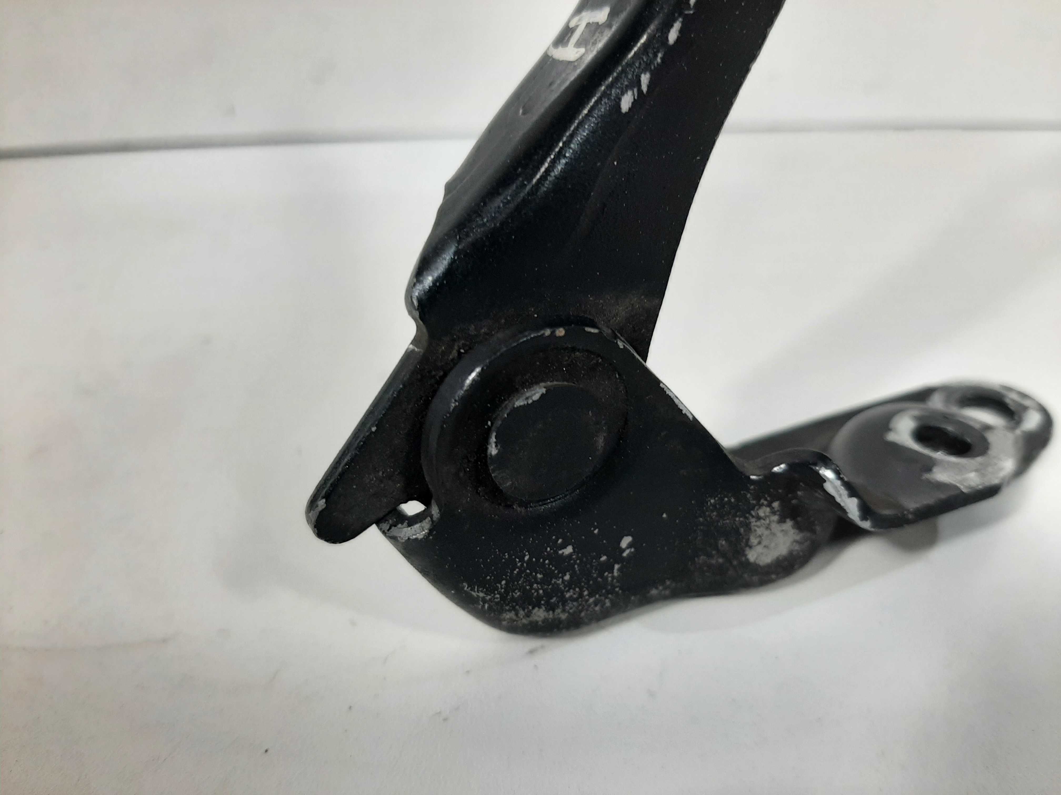 Braço Capô Lado Direito Audi A3 1997 1998 1999 2000 A 2003 4