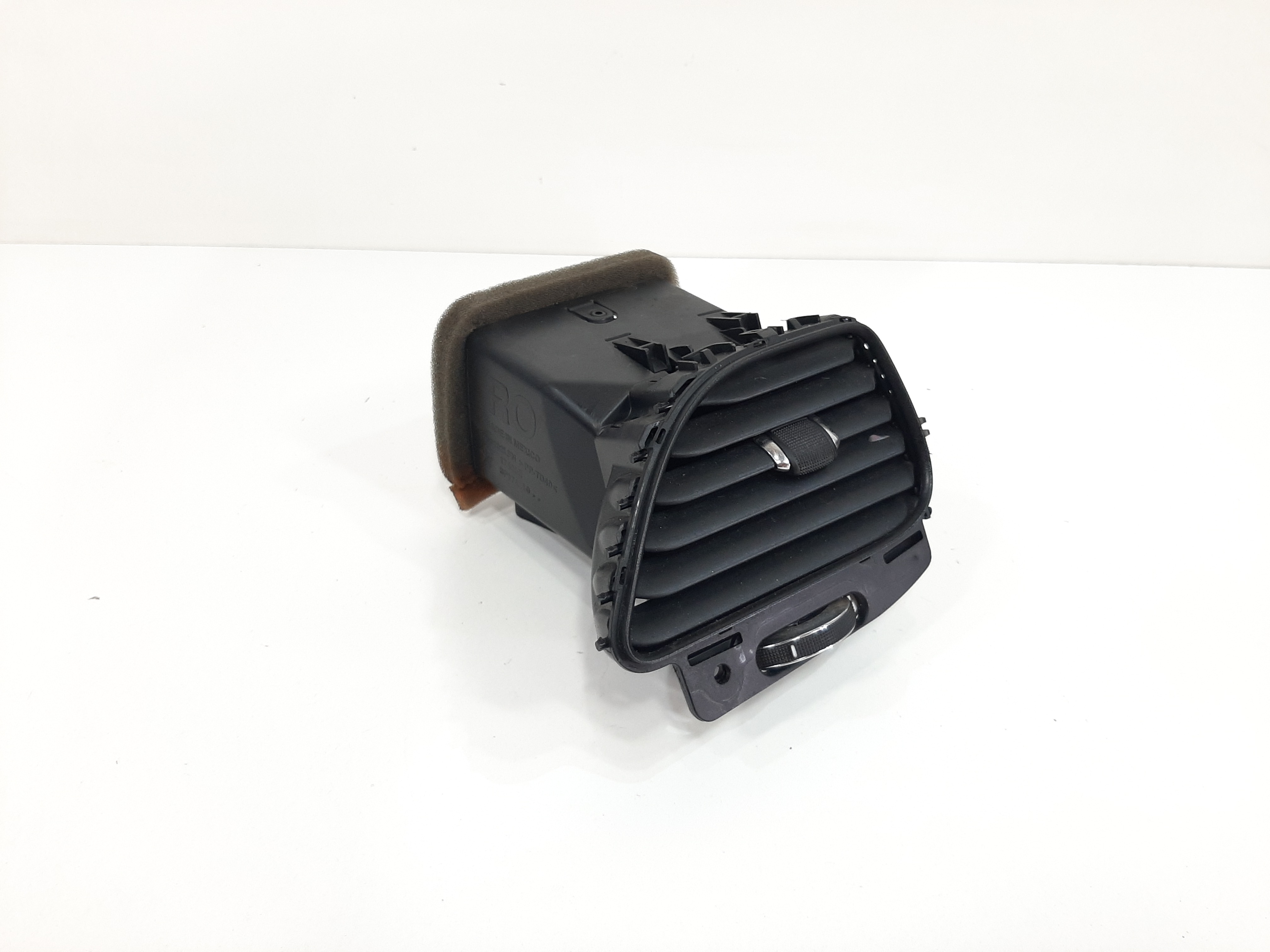 Difusor Ar Dianteiro Direito Fiat Freemont 2012 2013 A 2016 3