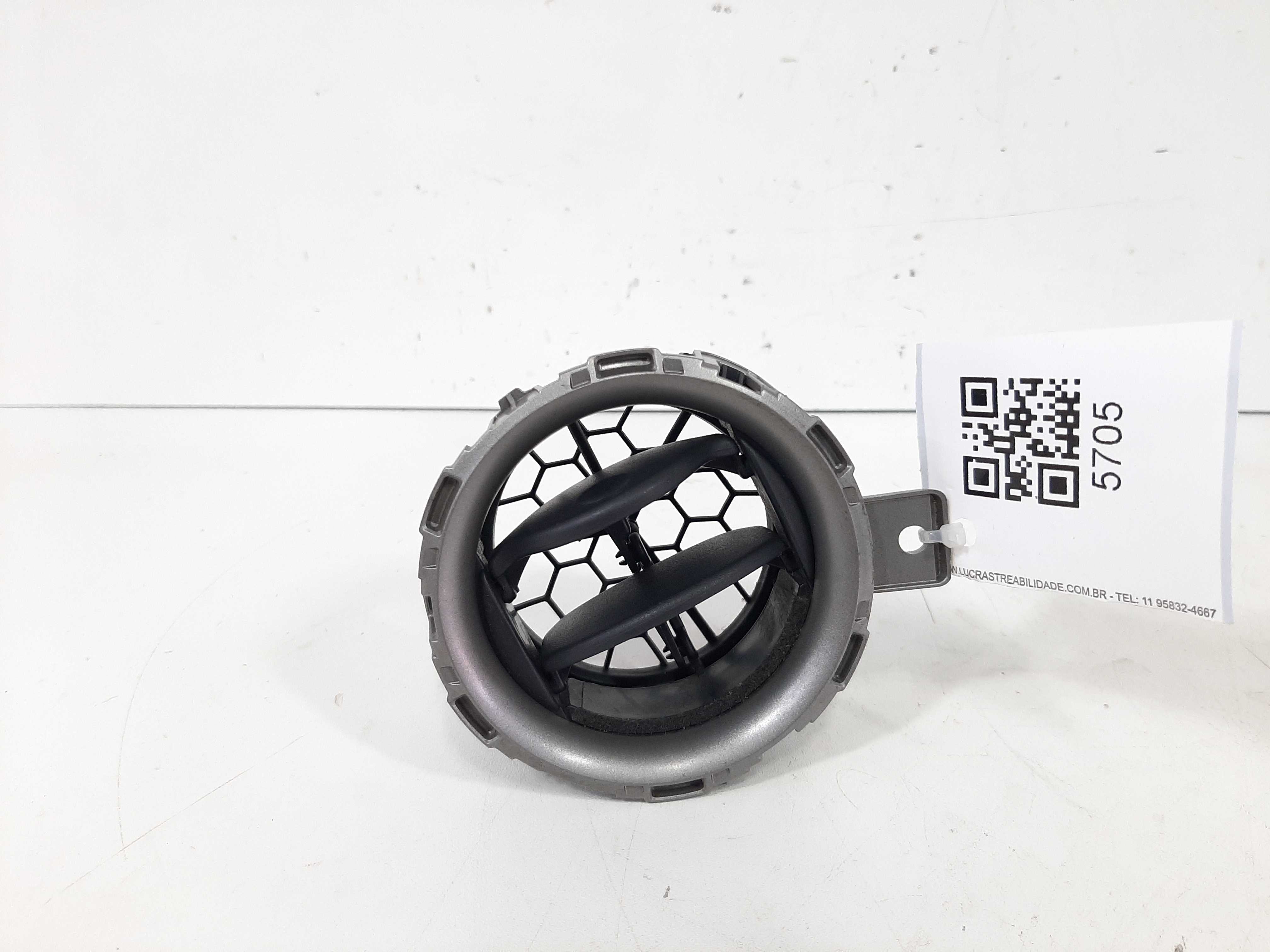 Difusor Ar Central Esquerdo Nissan March 1.0 2013 2014 2015 3