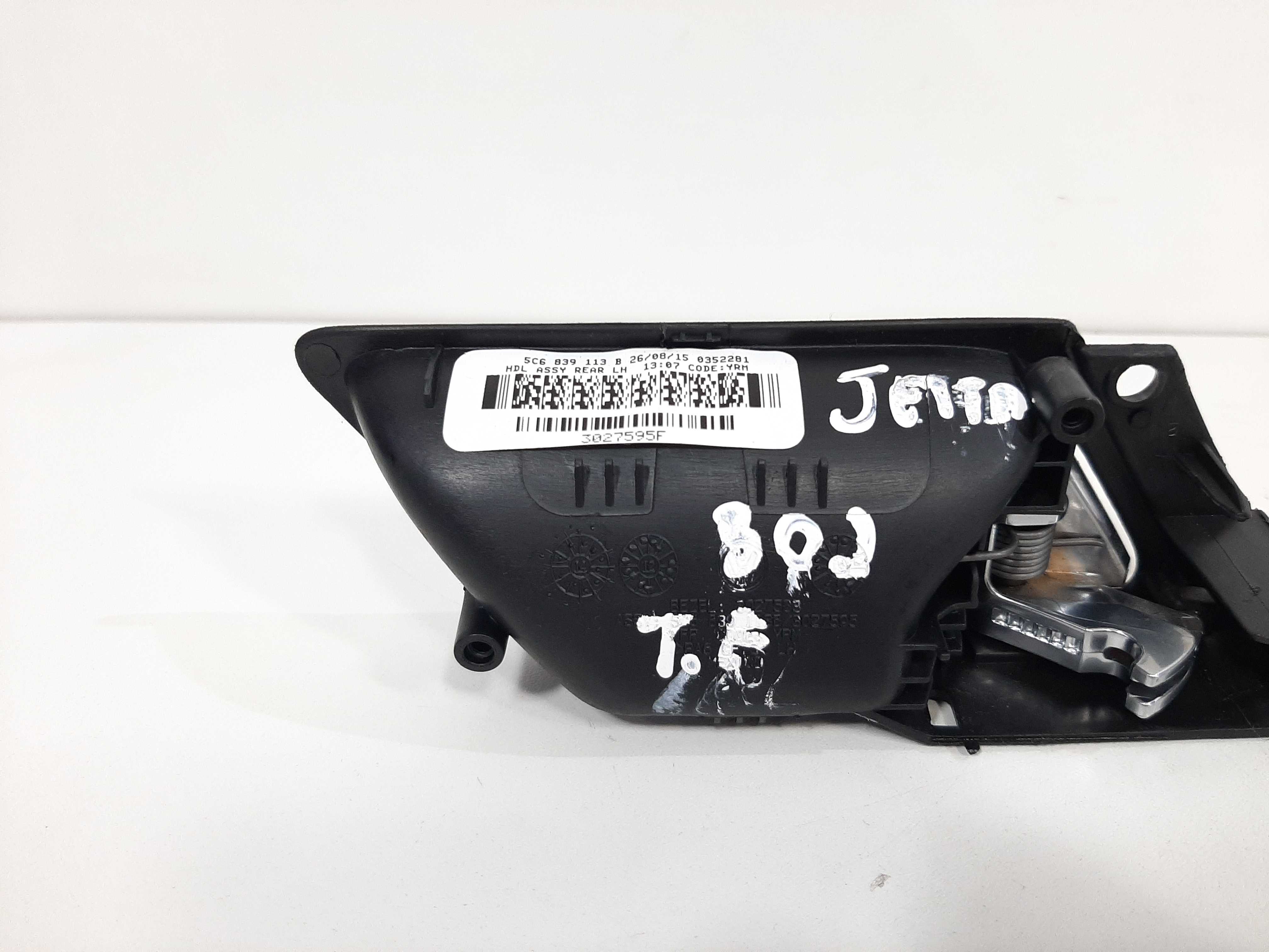 Maçaneta Interna Traseira Esquerda Vw Jetta 2012 2013 A 2018 3