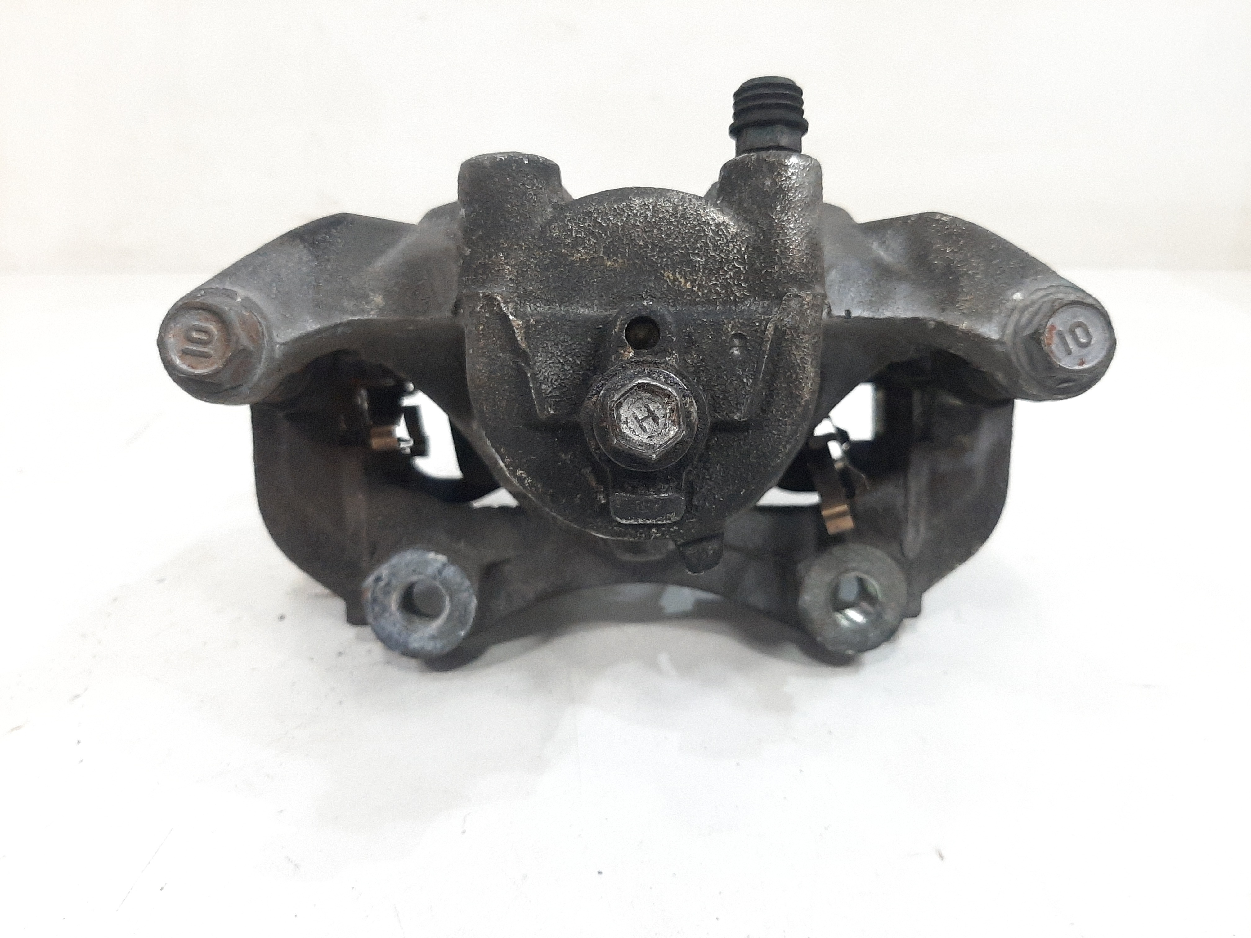 Pinça Dianteira Direita Nissan Versa 2011 2012 A 2019 3