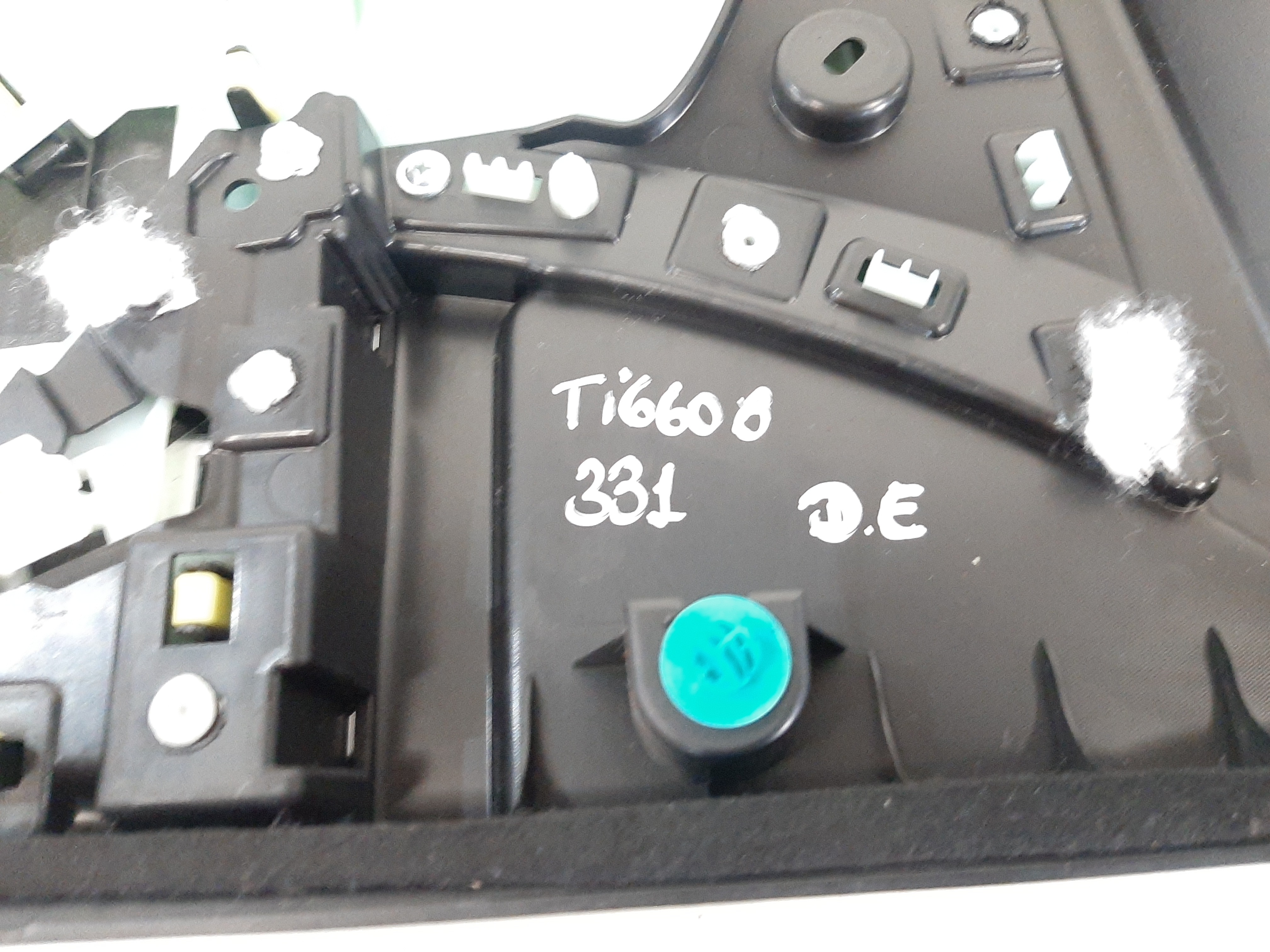 Forro Porta Dianteira Esquerda Chery Tiggo 8 2019 A 2022 8