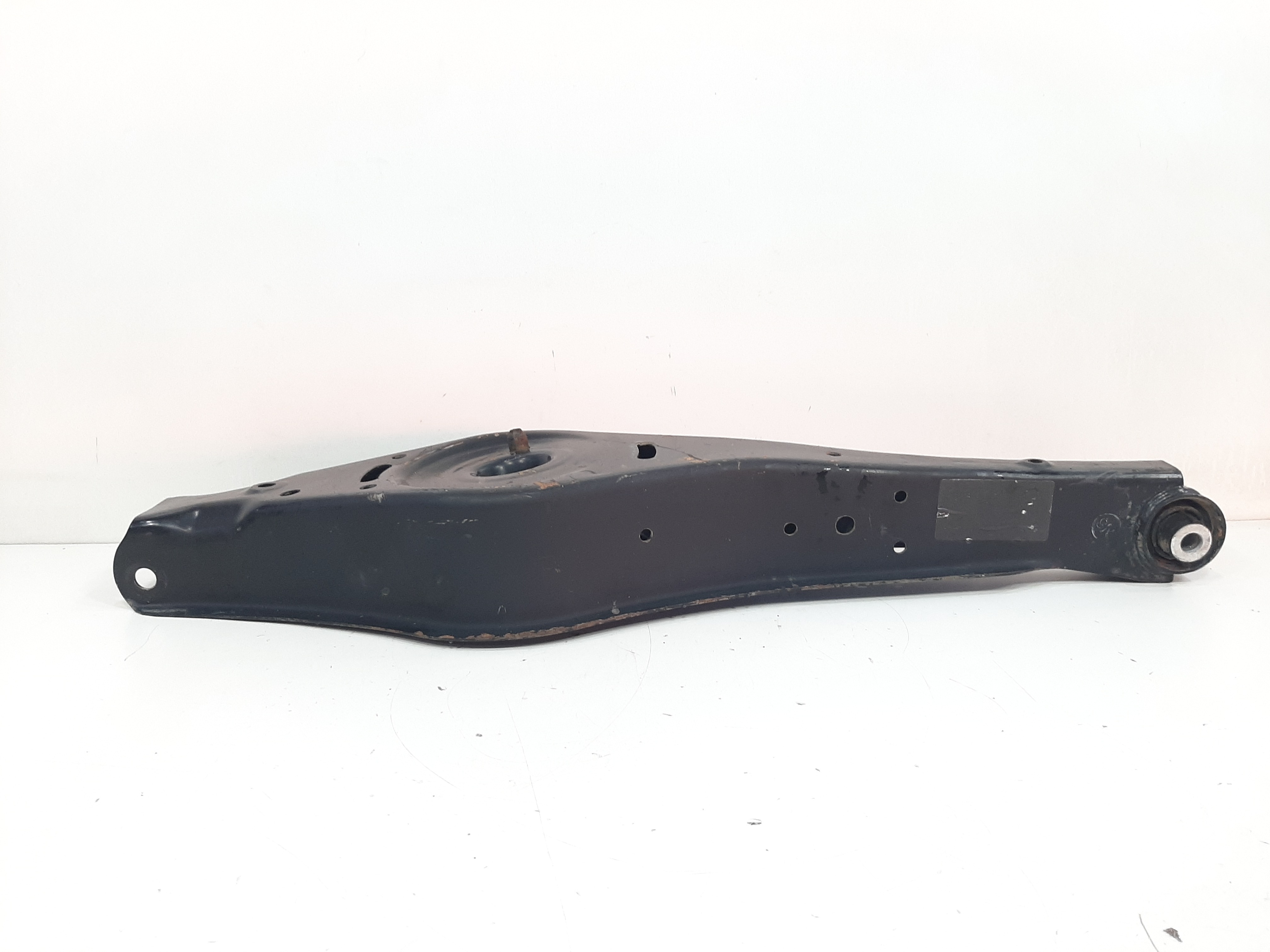 Bandeja Traseira Direita Vw Tiguan 2012 2013 2014 A 2017 5