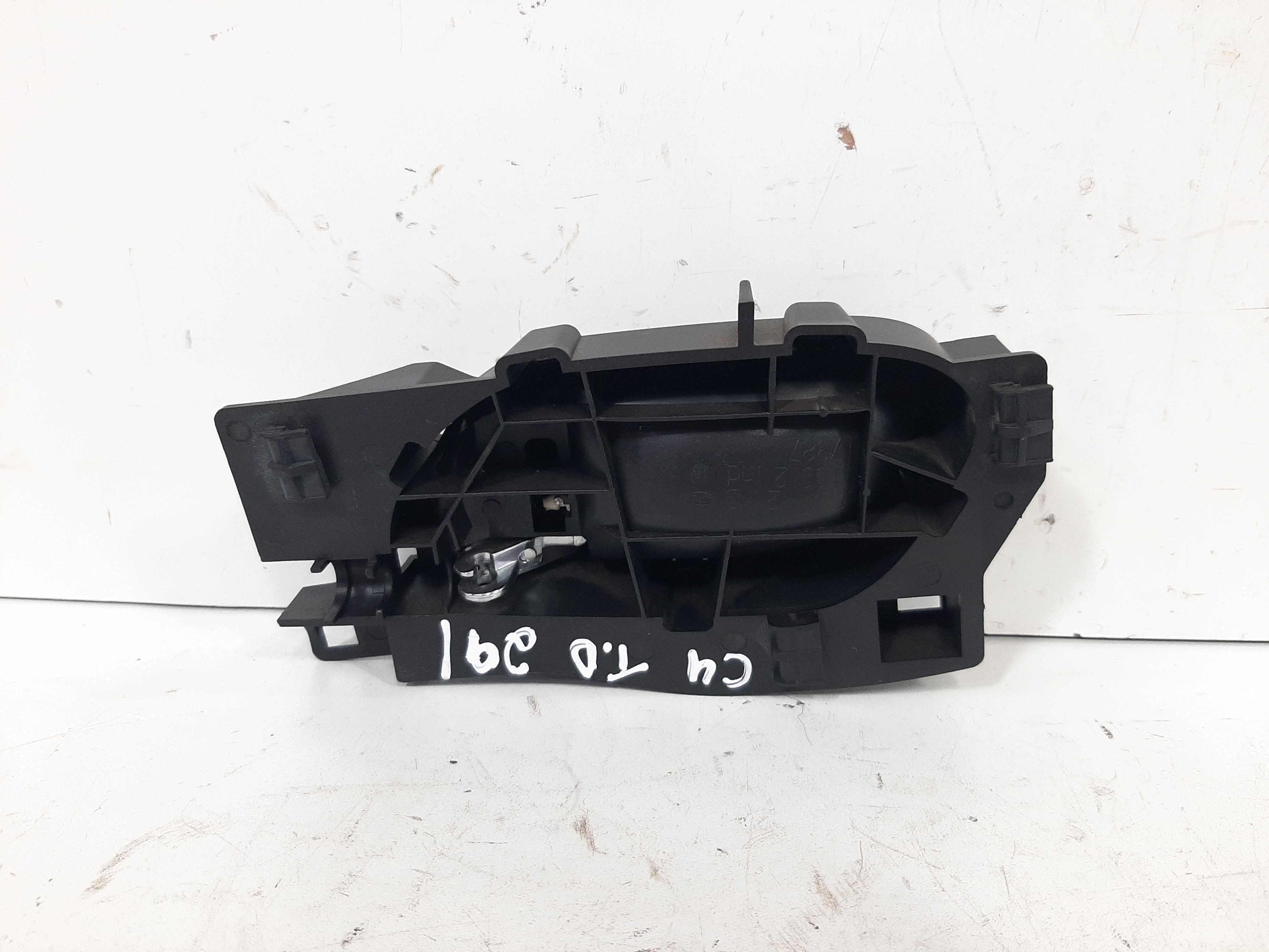 Maçaneta Interna Traseira Direita Citroen C4 07 A 2013 4