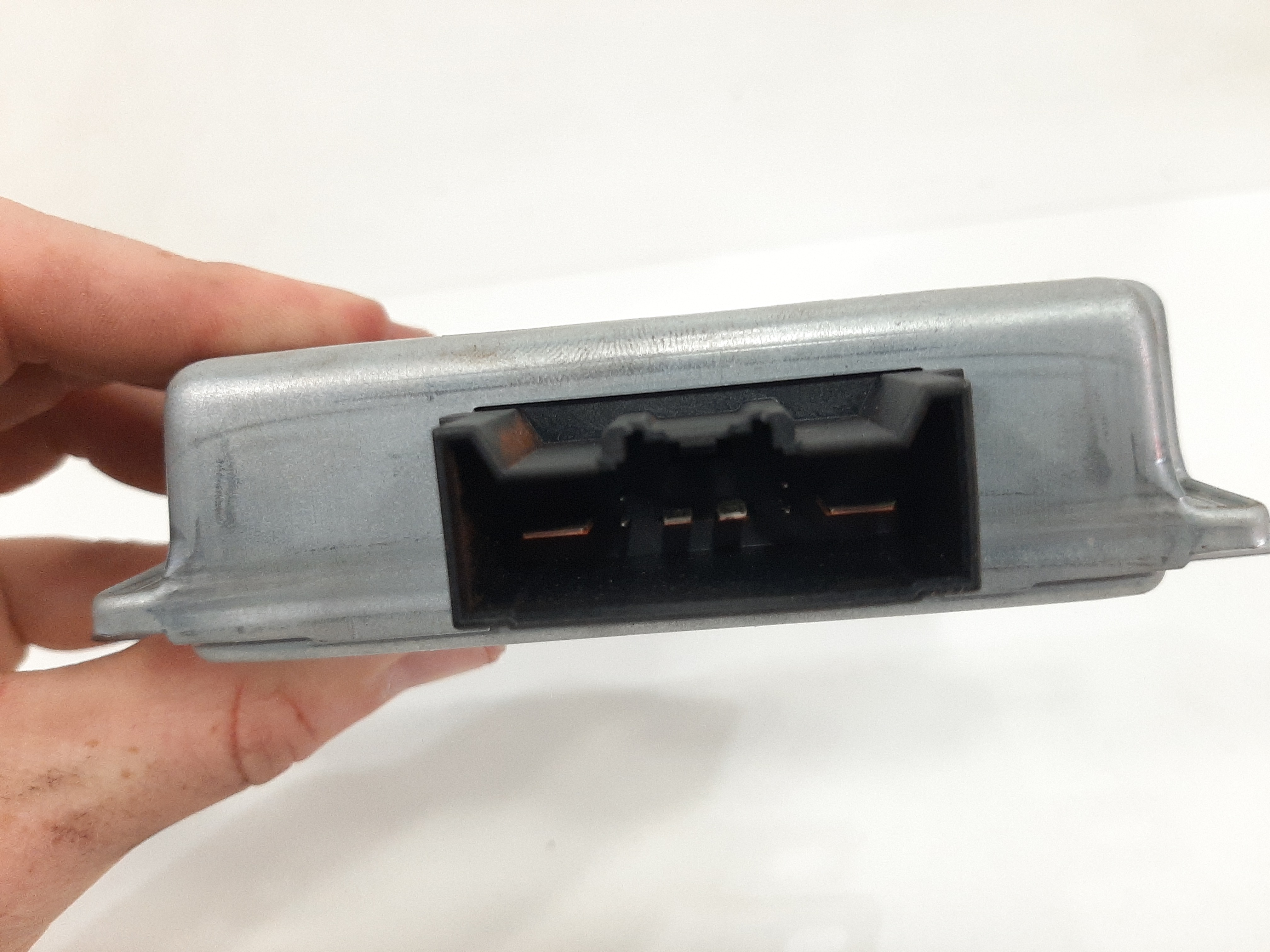 Módulo Estabilizador Voltagem Fiat Toro Cronos Jeep Compass 3