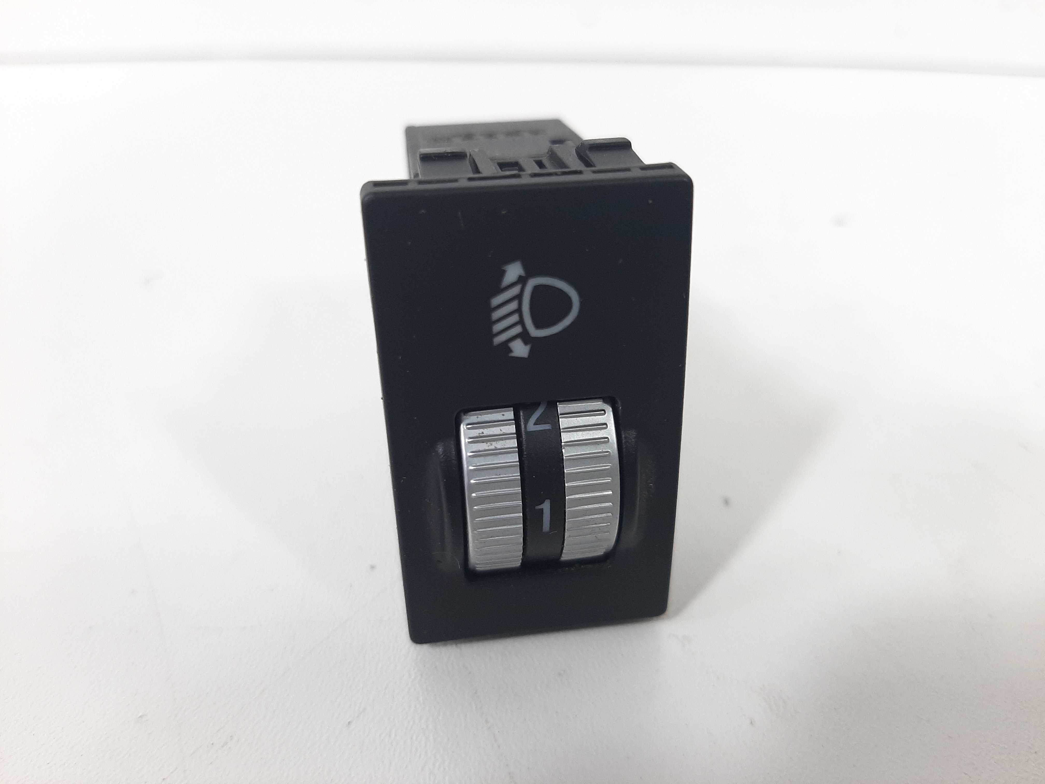 Botão Interruptor Regulagem Farol Milhas Lifan X60 12 A 2019 8