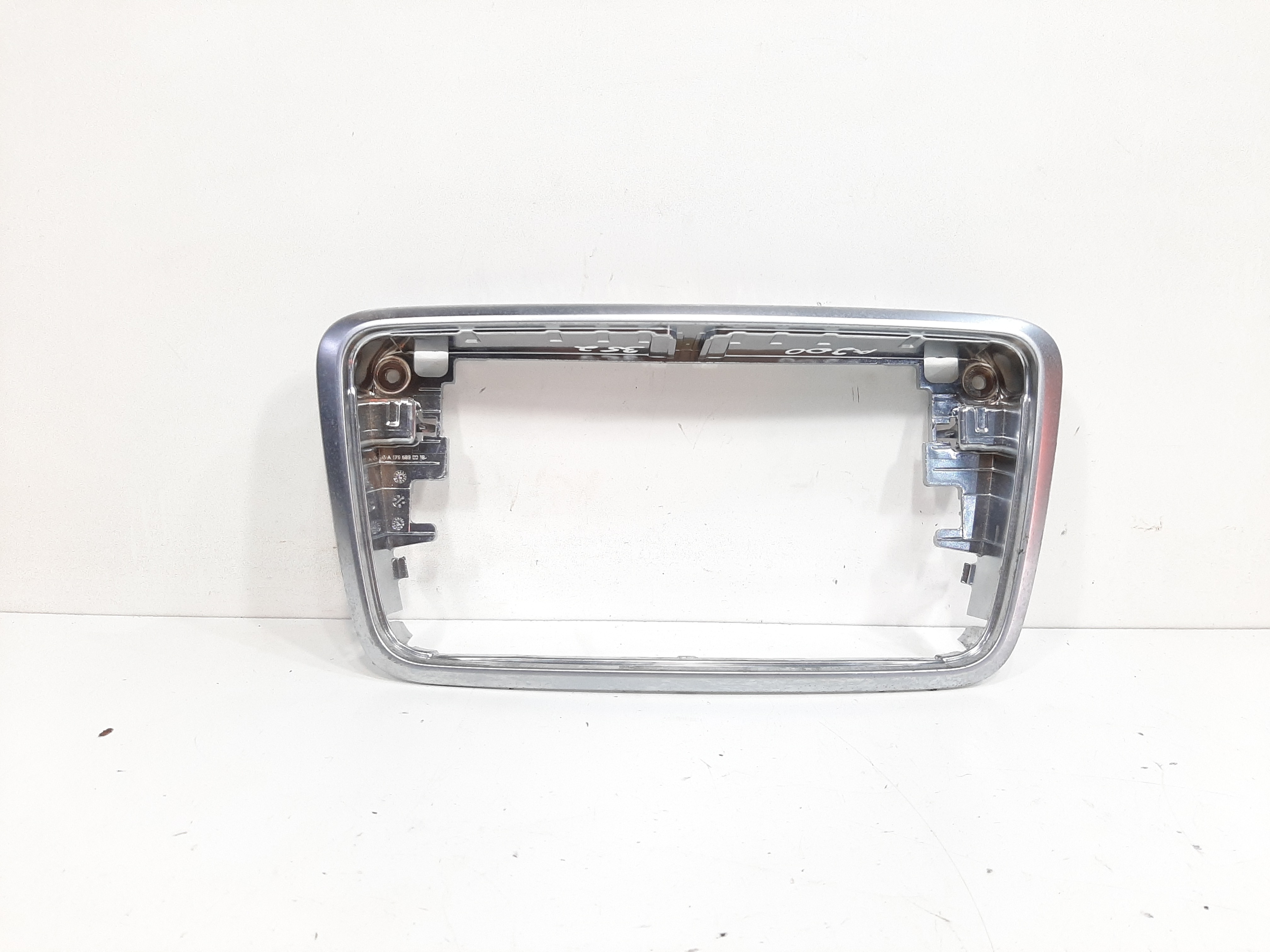 Moldura Rádio Mercedes A200 W176 2013 A 2018 A1766890018 8