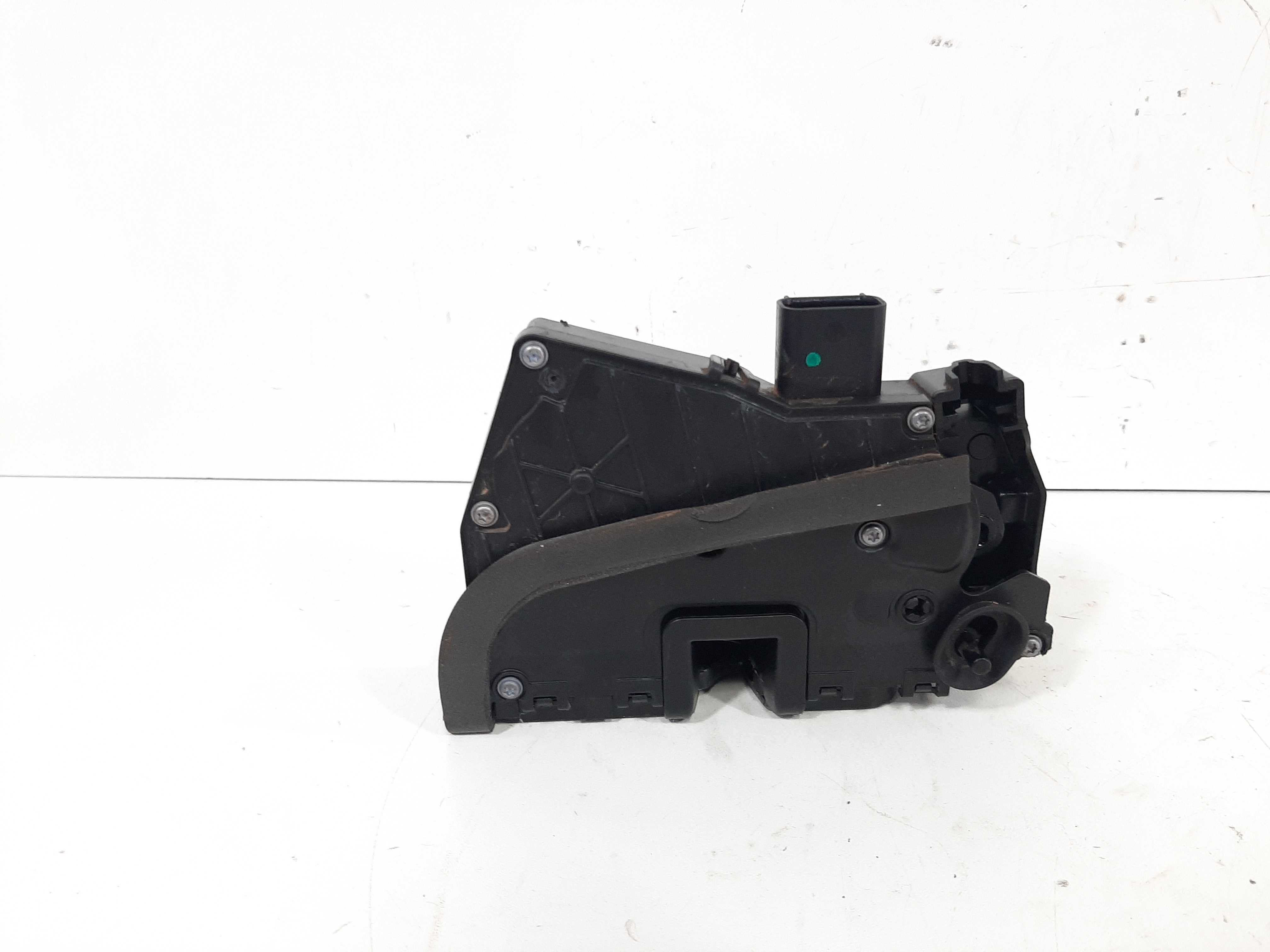 Fechadura Porta Traseira Esquerda Gm Onix 2013 2014 A 2019 4