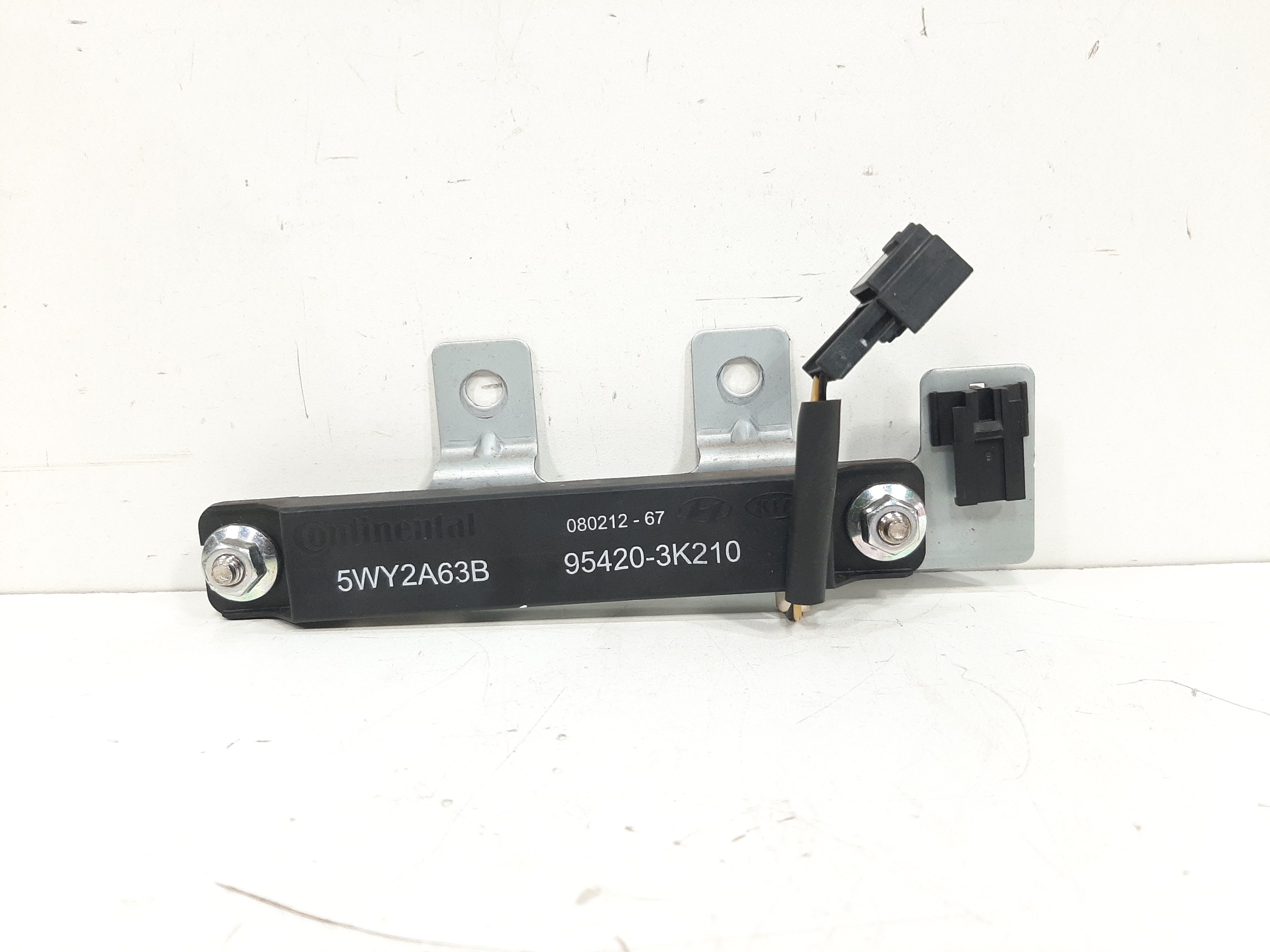 Módulo Antena Keyless Kia Cerato Koup 2011 A 2013 954203k210 1