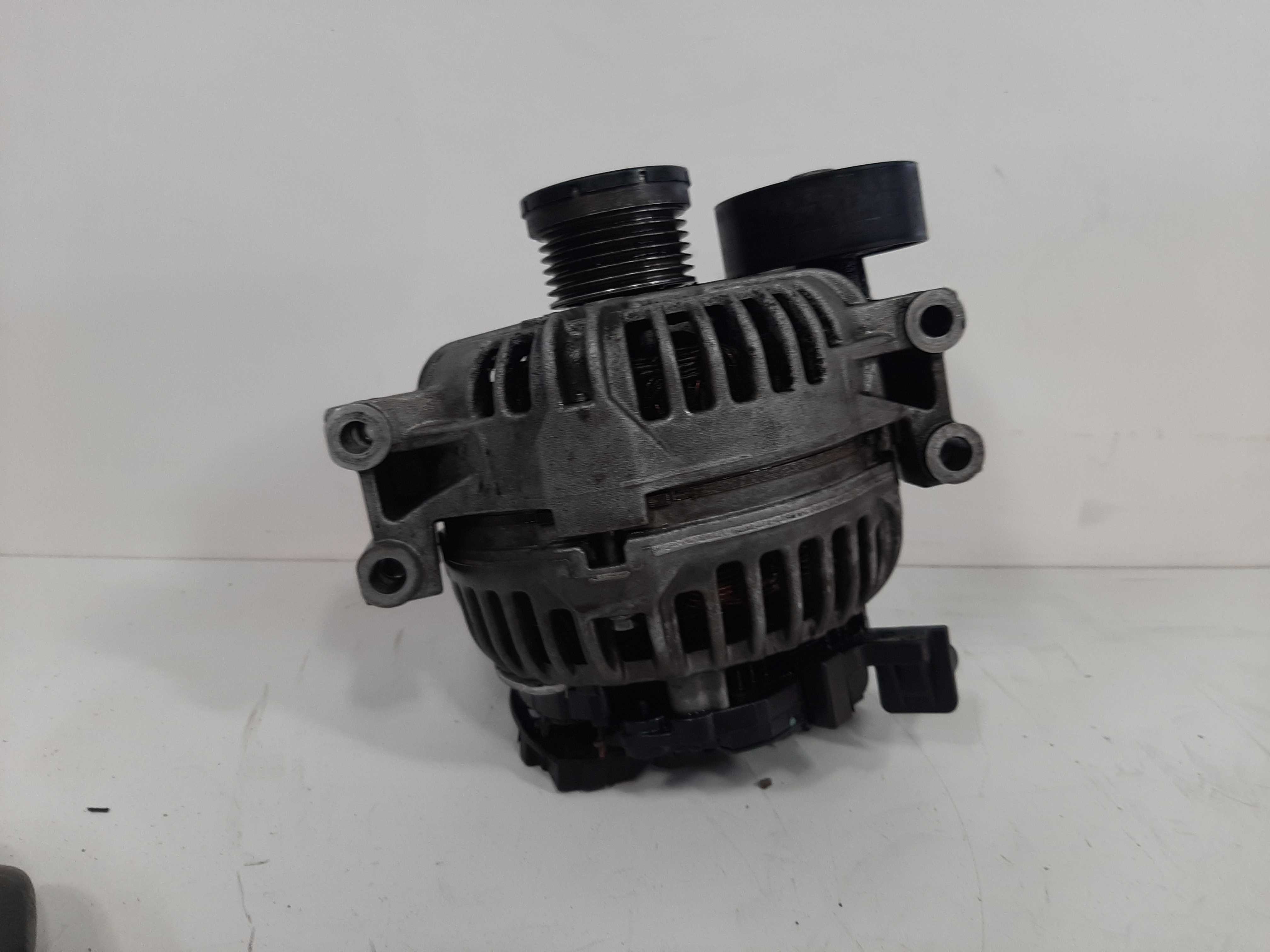 Alternador Bmw 320i 2.0 N46 2006 a 2011 C/Avaria 150A 14v 1