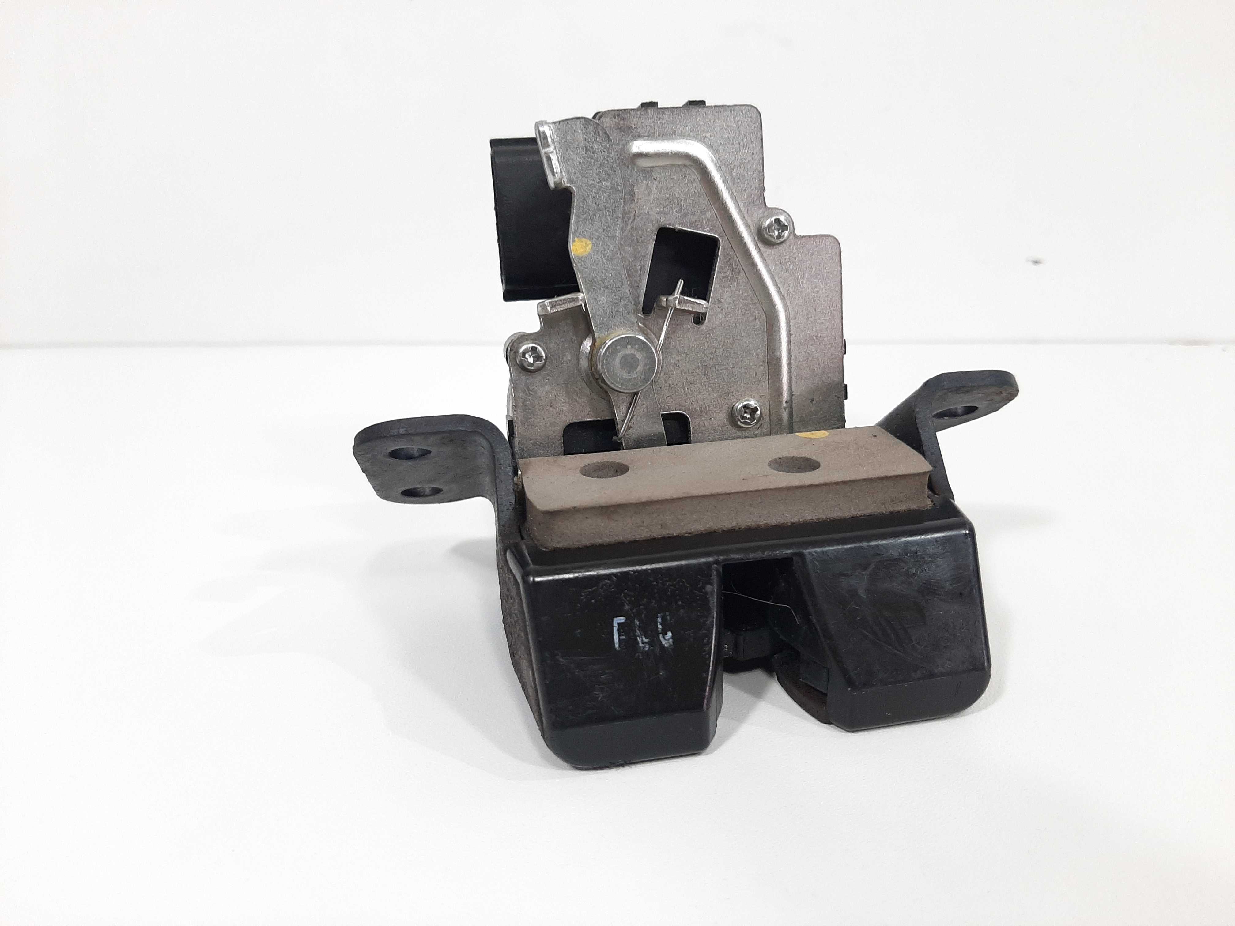 Fechadura Tampa Porta Malas Hyundai I30 2009 2010 A 2012 5