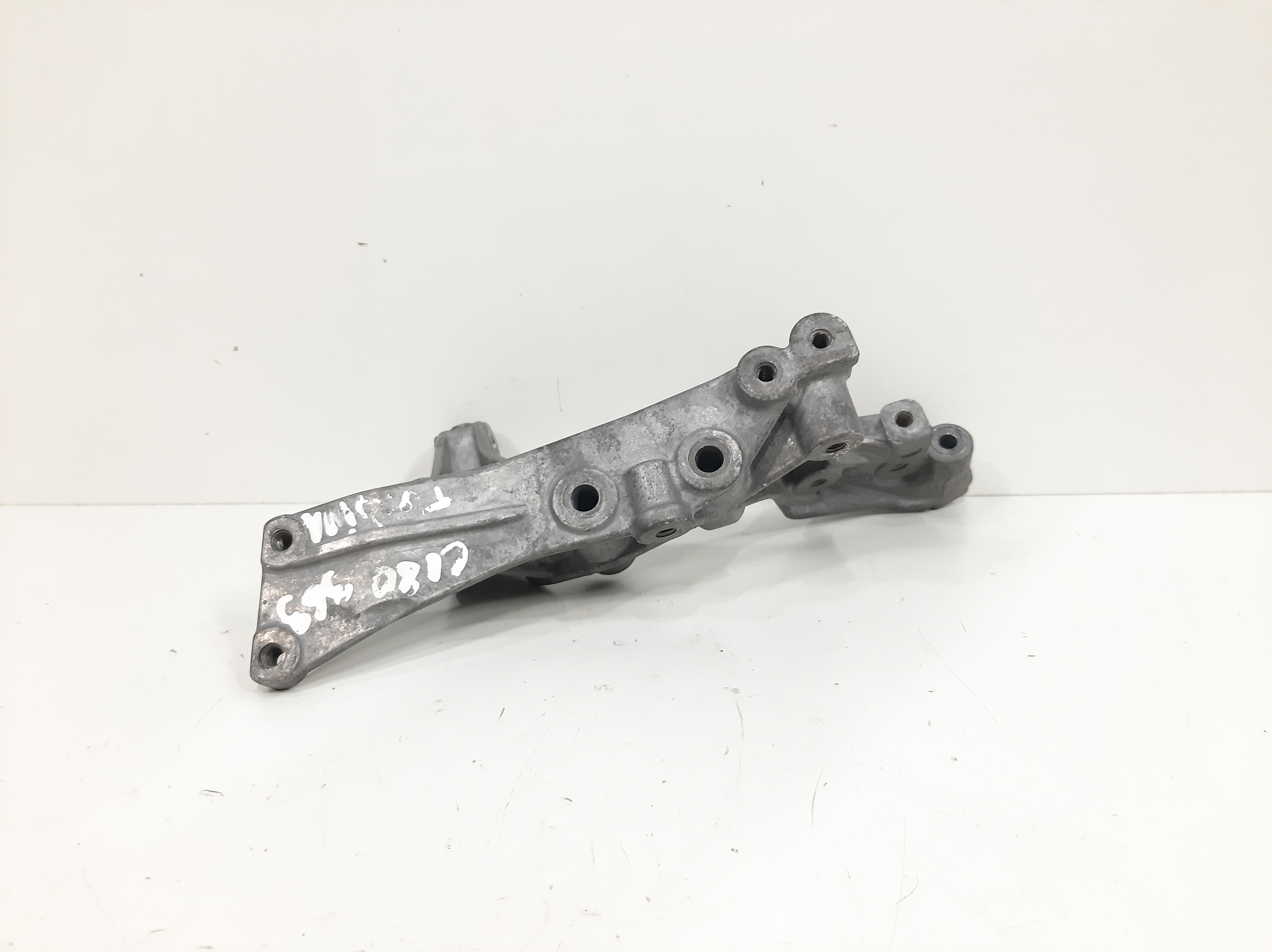 Suporte Turbina Mercedes Benz C180 W204 1.8 Cgi 2008 A 2014 8